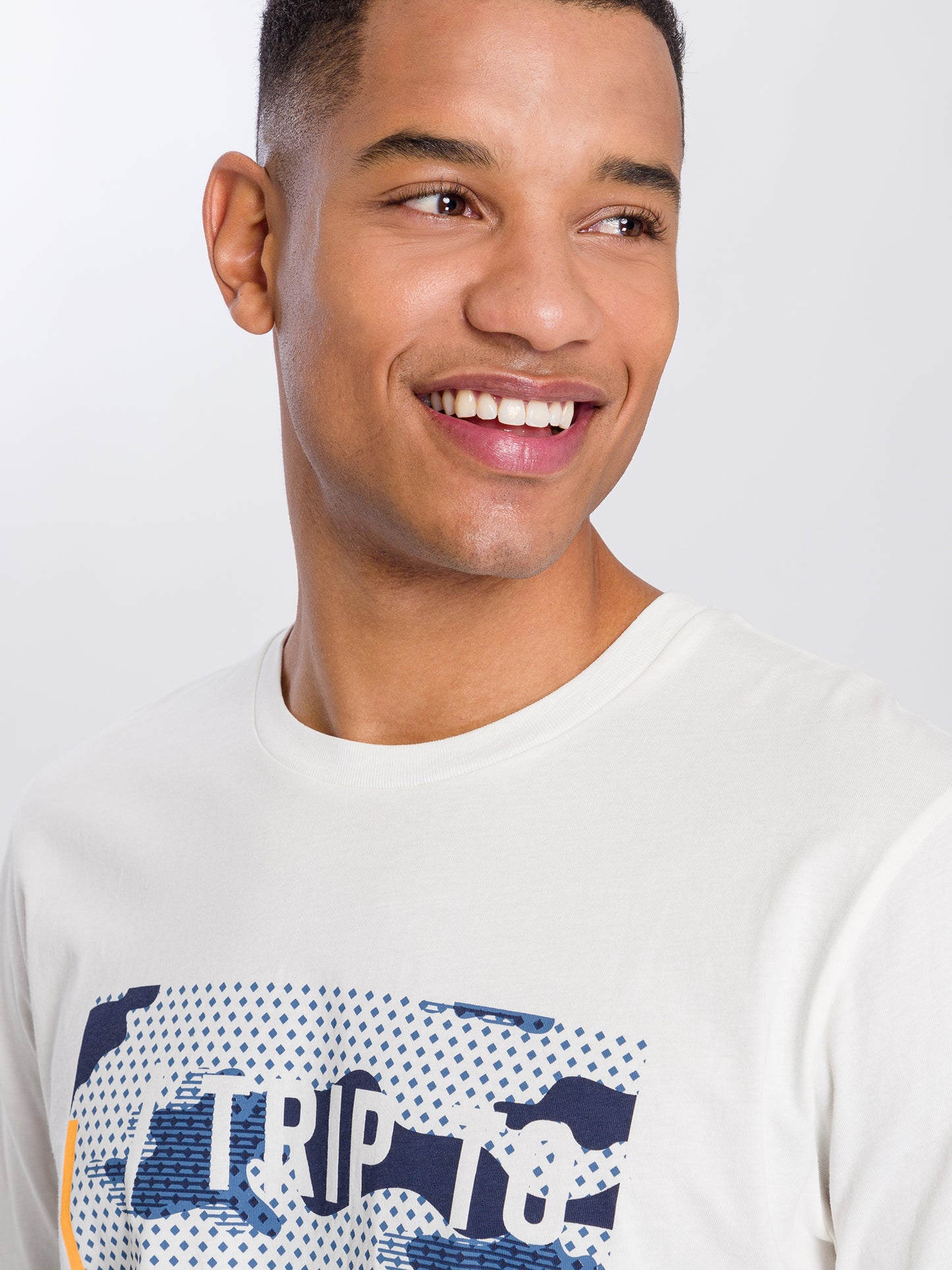 REGULAR FIT JERSEY T-SHIRT
