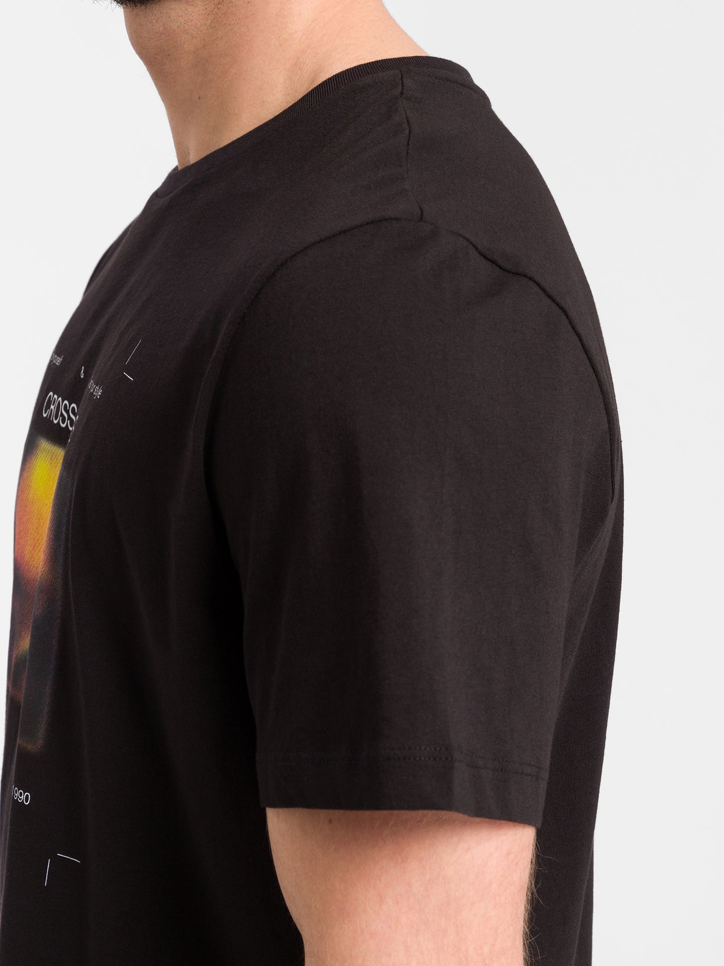 REGULAR FIT  T-SHIRT