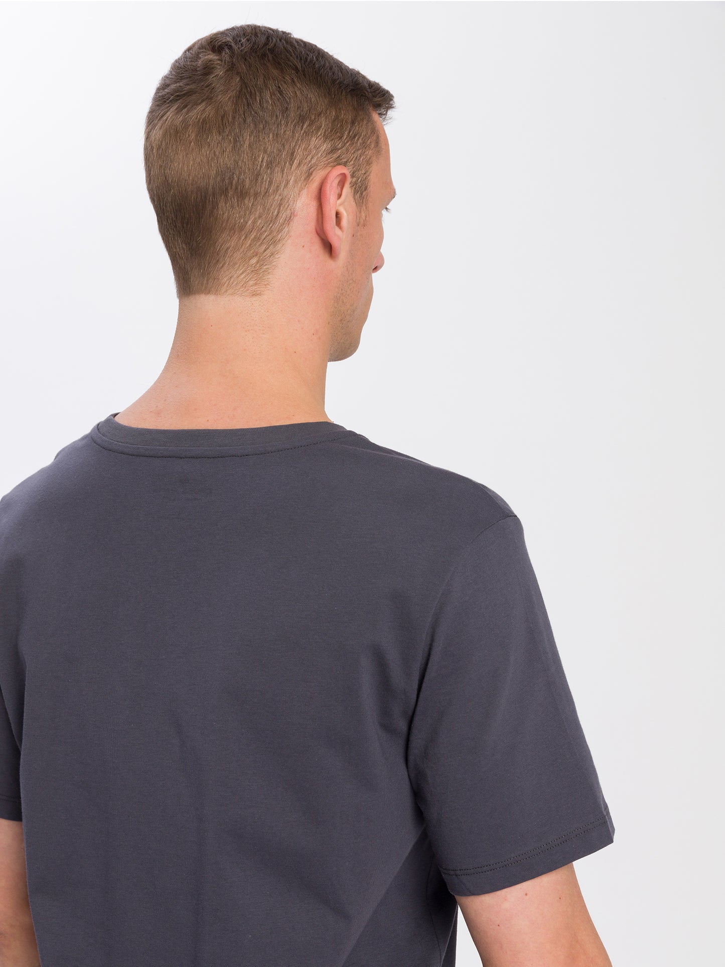 REGULAR FIT  T-SHIRT