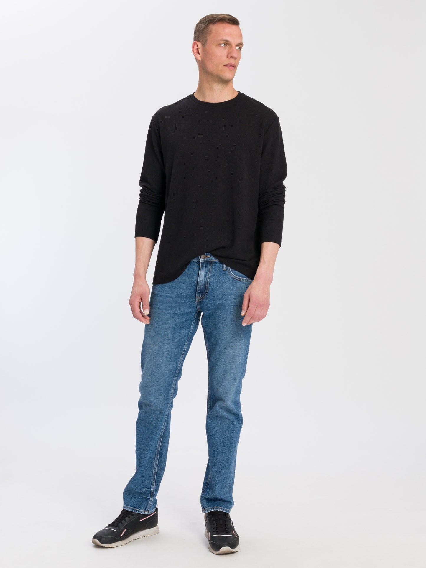 REGULAR FIT  LONGSLEEVE