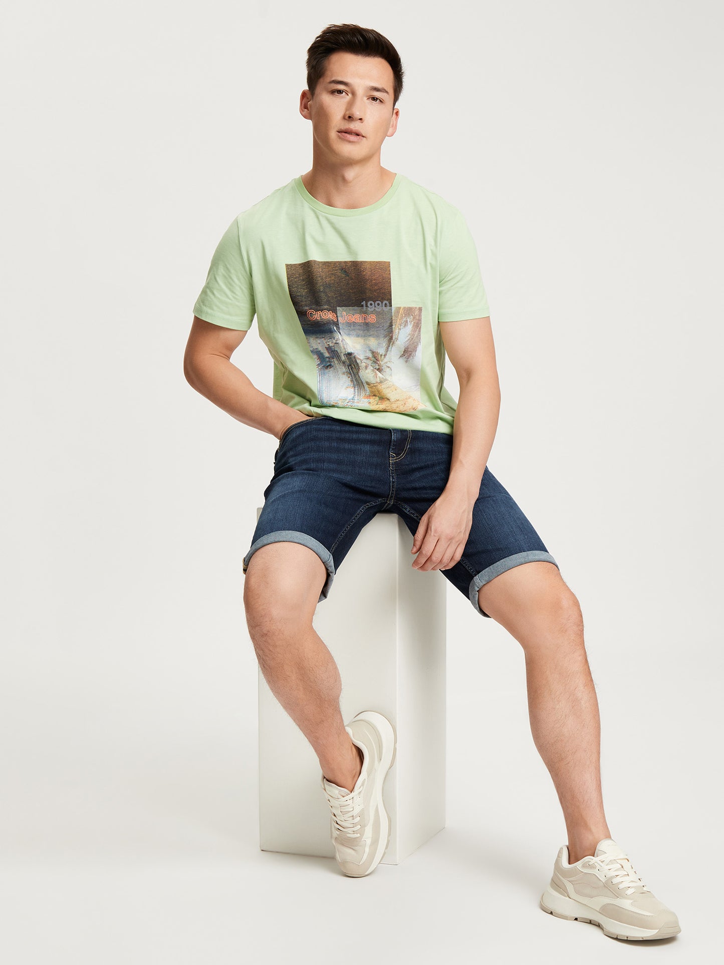 REGULAR FIT  T-SHIRT