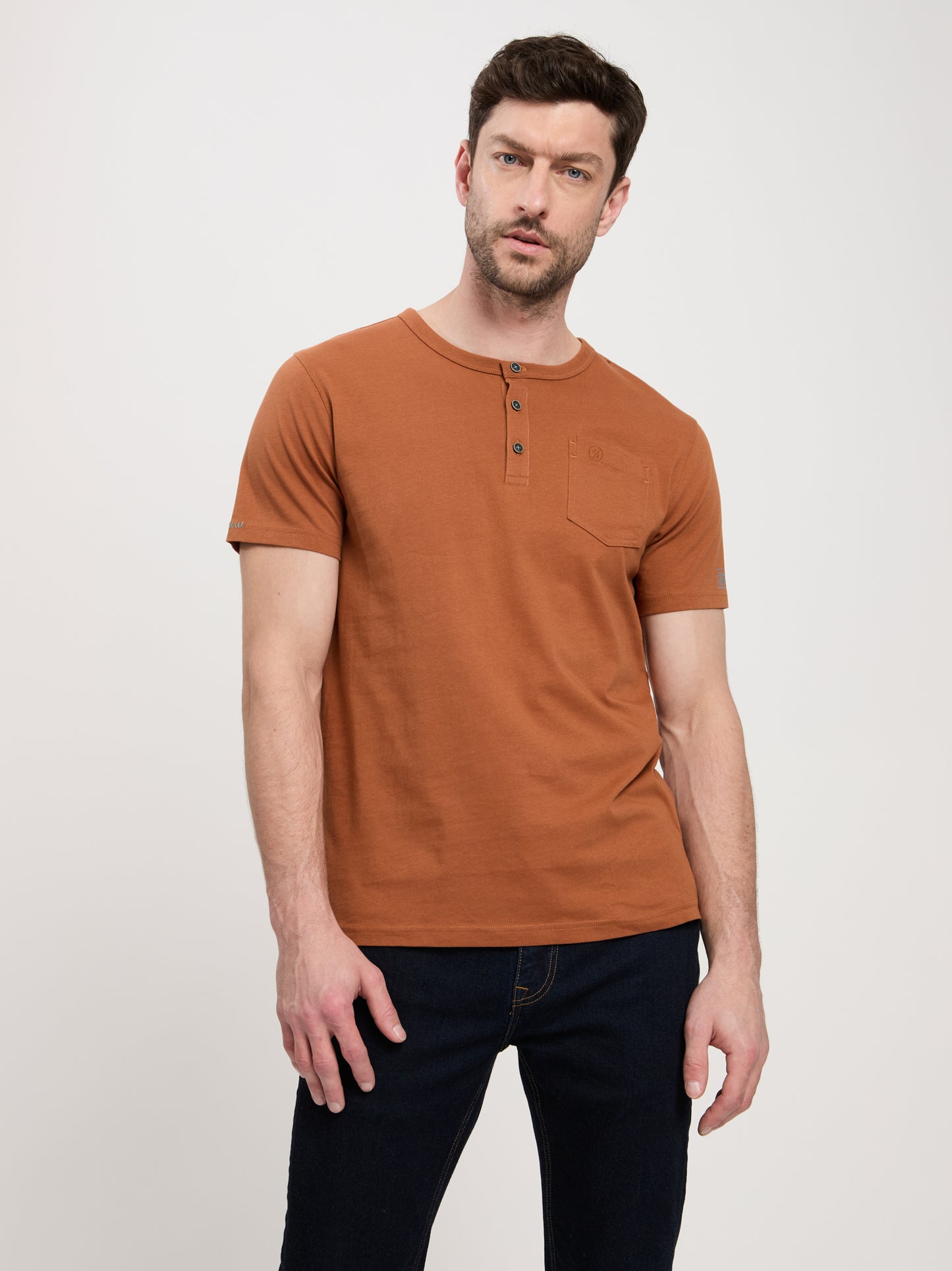 REGULAR FIT JERSEY T-SHIRT