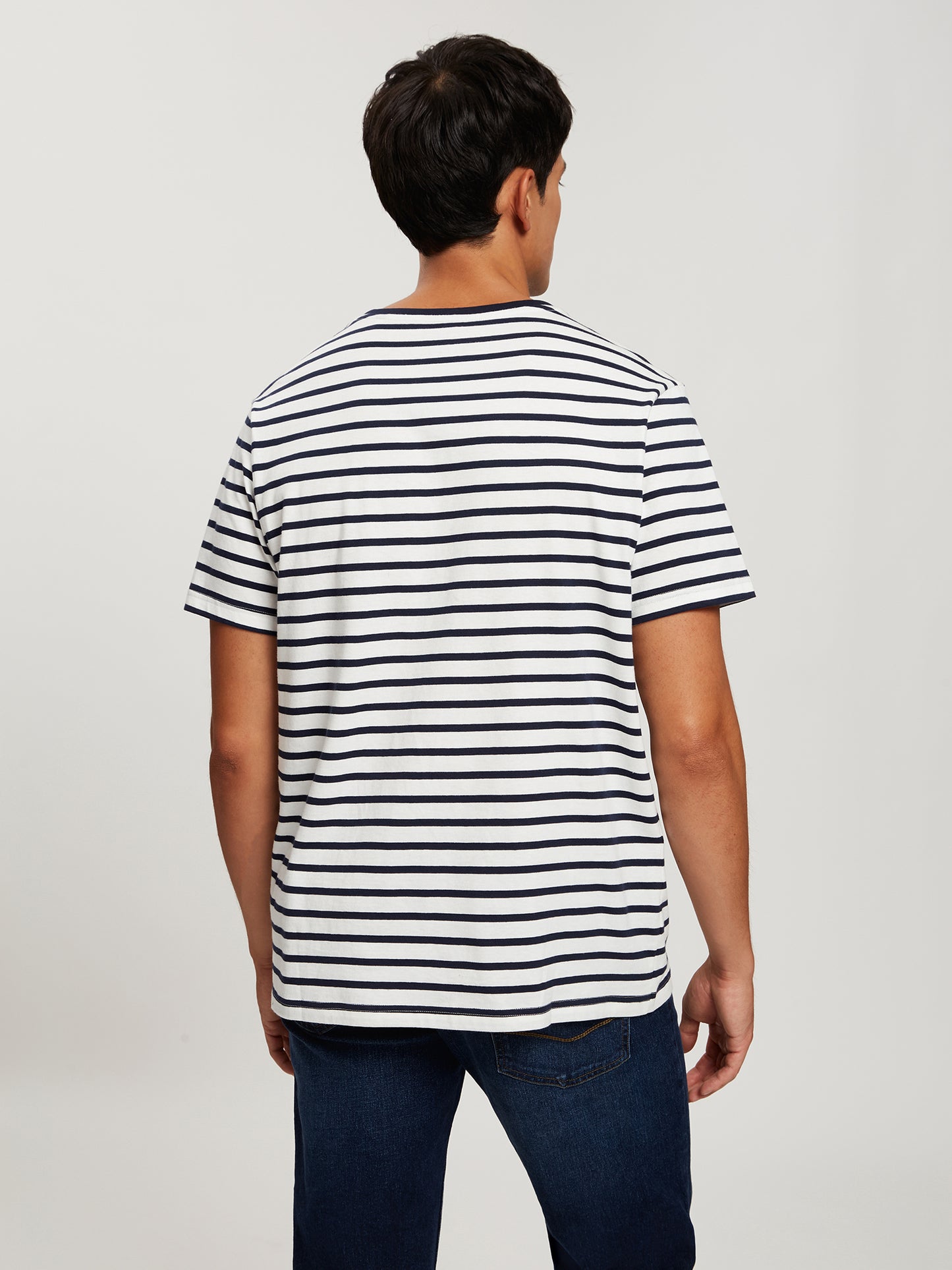 Men's regular striped T-shirt