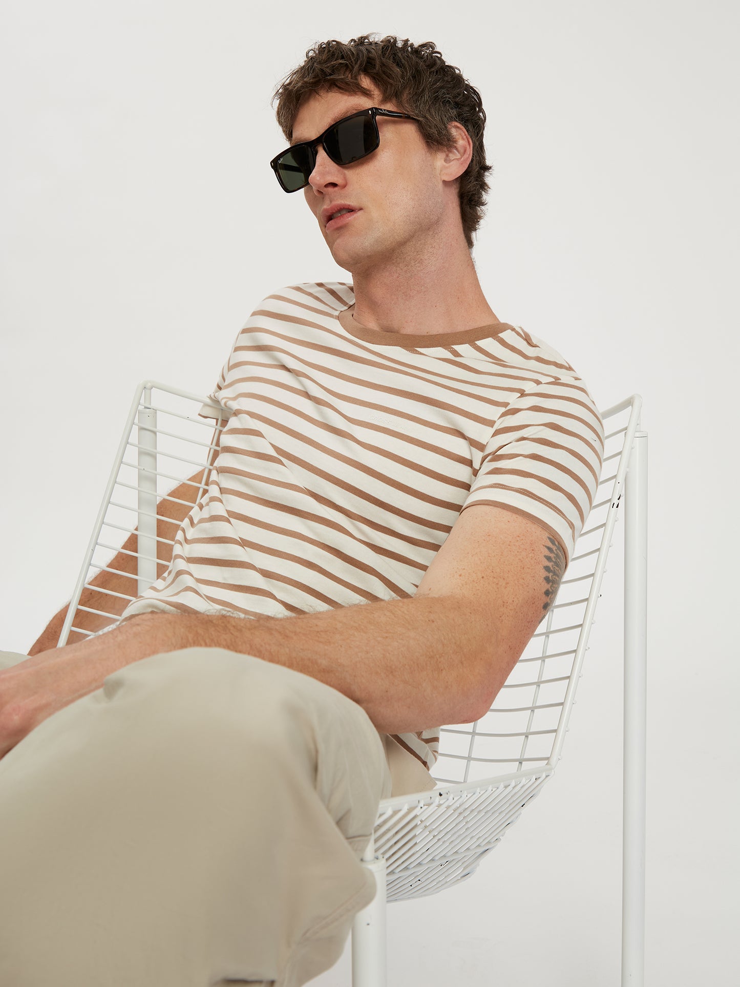 REGULAR FIT JERSEY T-SHIRT
