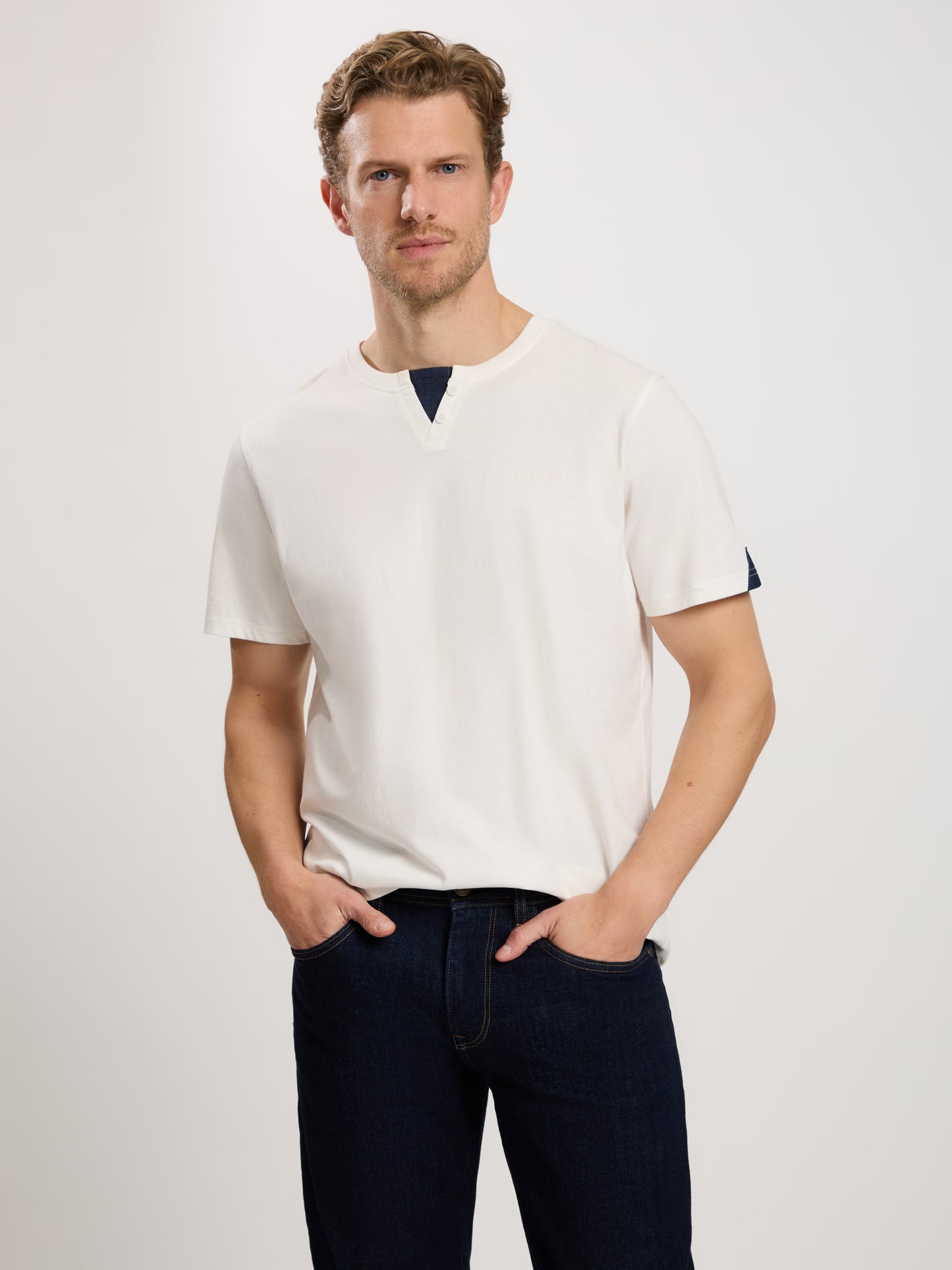 REGULAR FIT JERSEY T-SHIRT