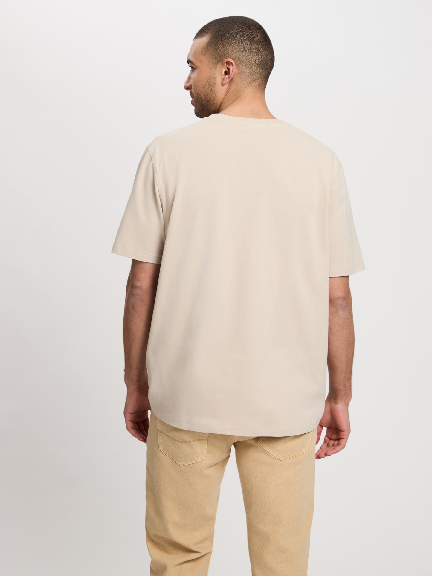 REGULAR FIT  T-SHIRT