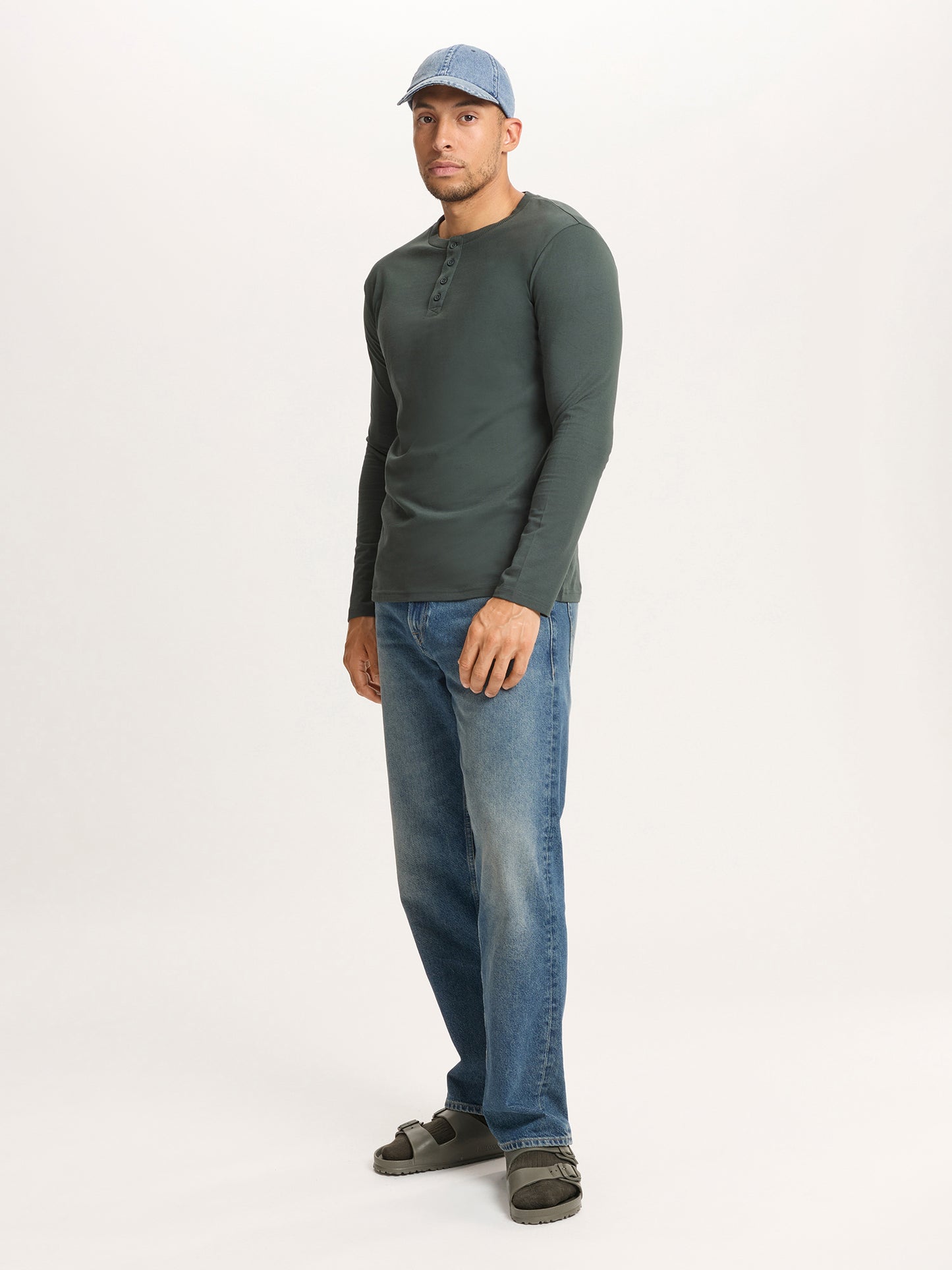 REGULAR FIT LONGSLEEVE