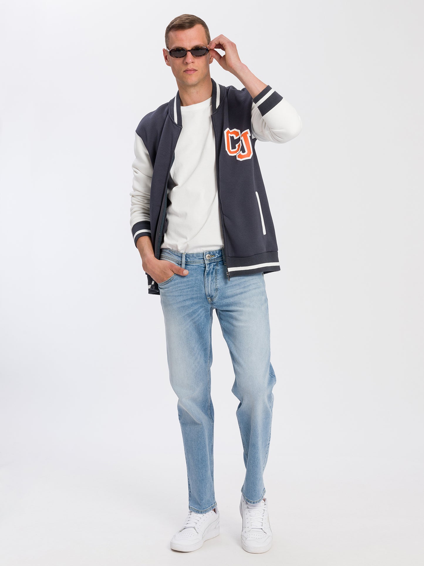 REGULAR FIT  SWEATSHIRTJACKE