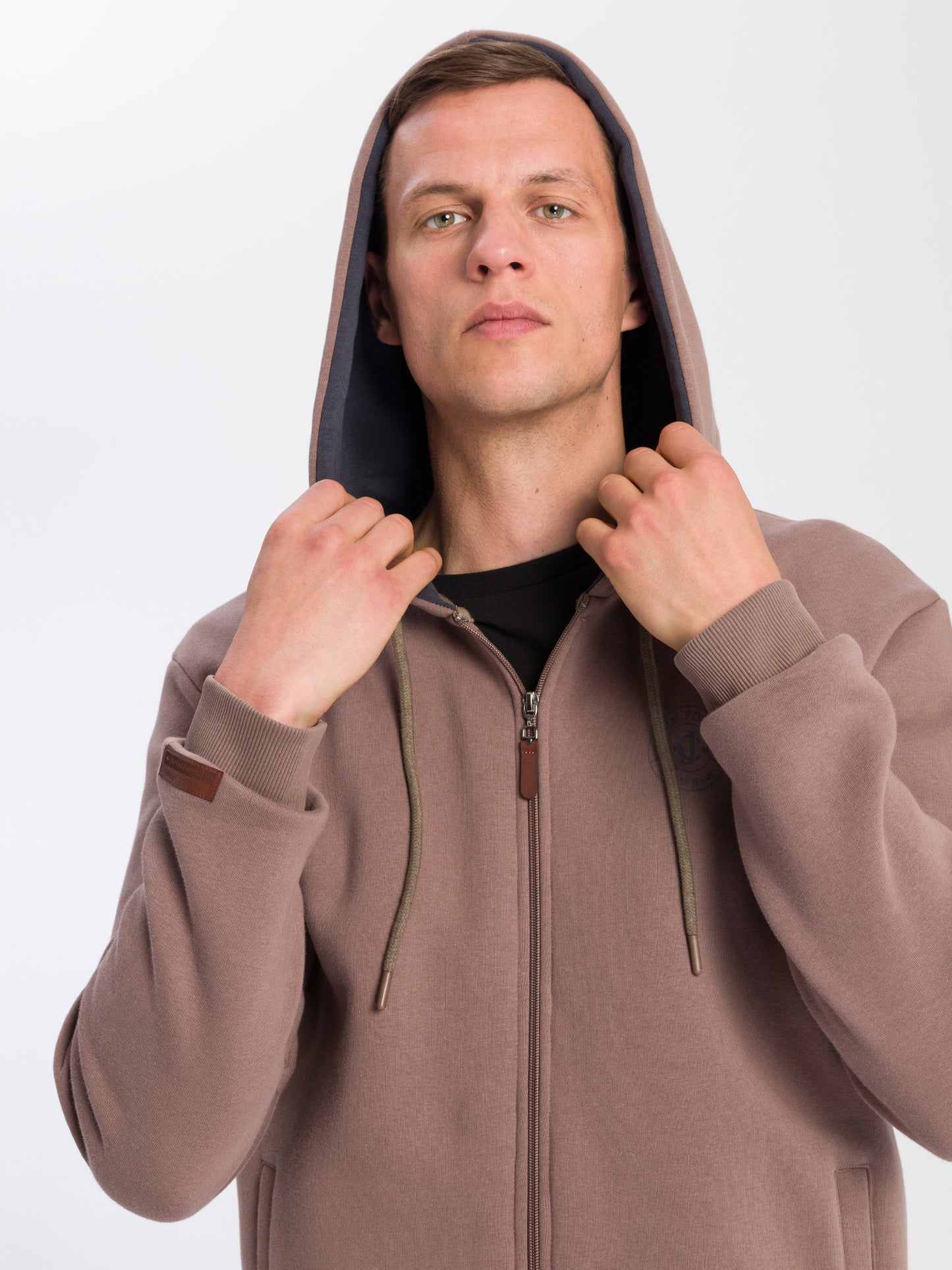 REGULAR FIT  SWEATSHIRTJACKE