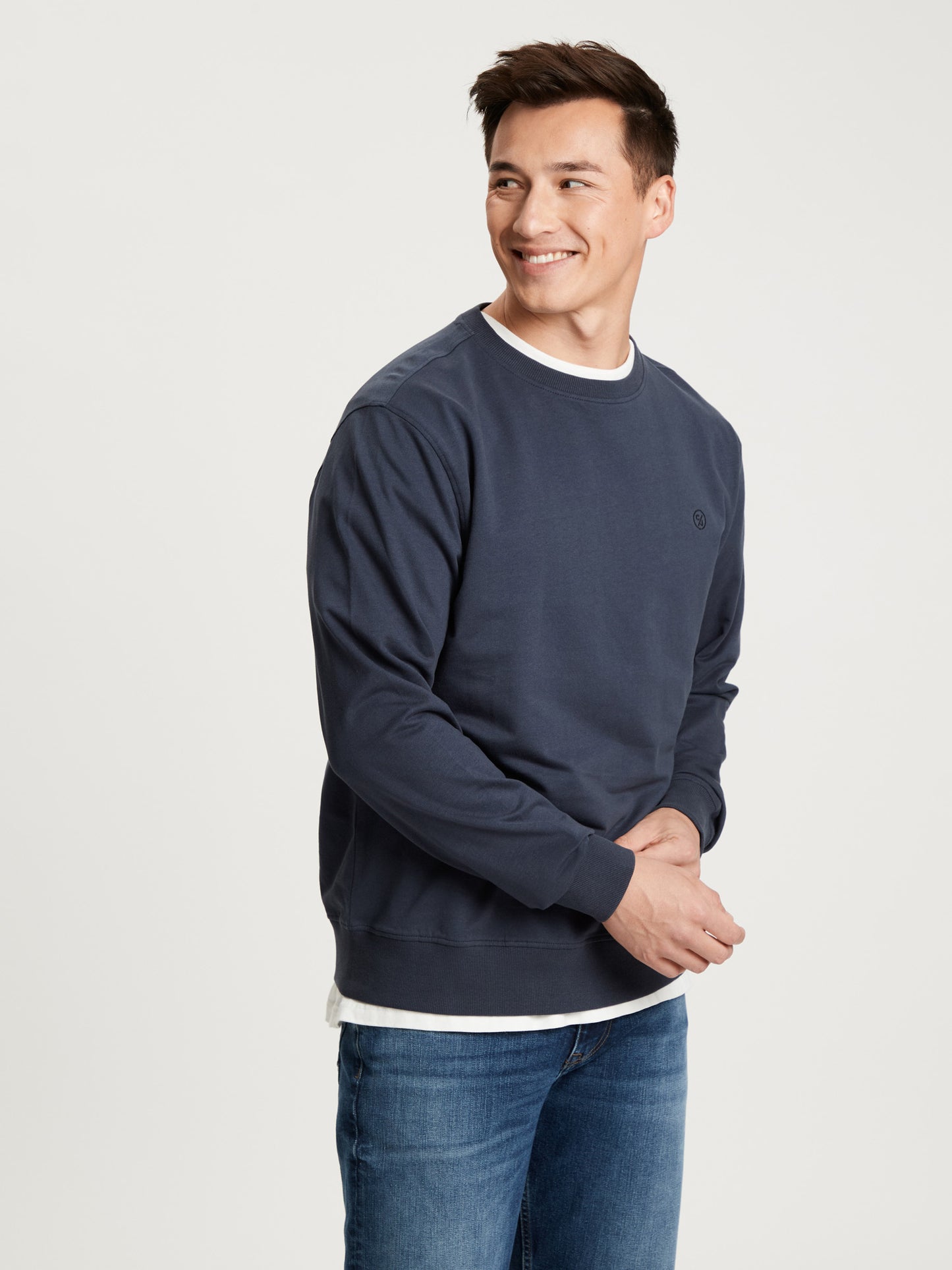 REGULAR FIT  SWEATSHIRT