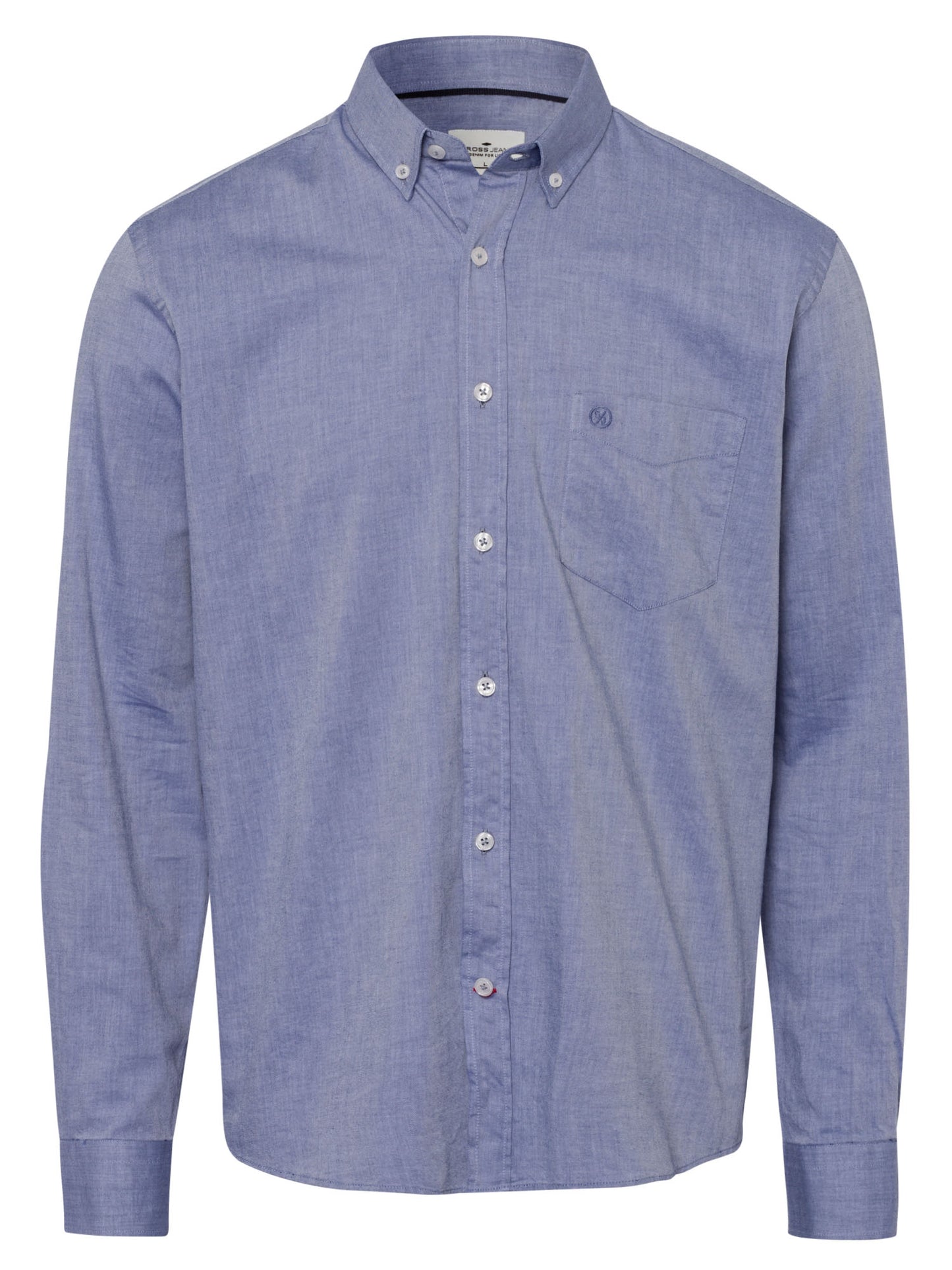 Men's regular long-sleeved shirt with breast pocket, blue.