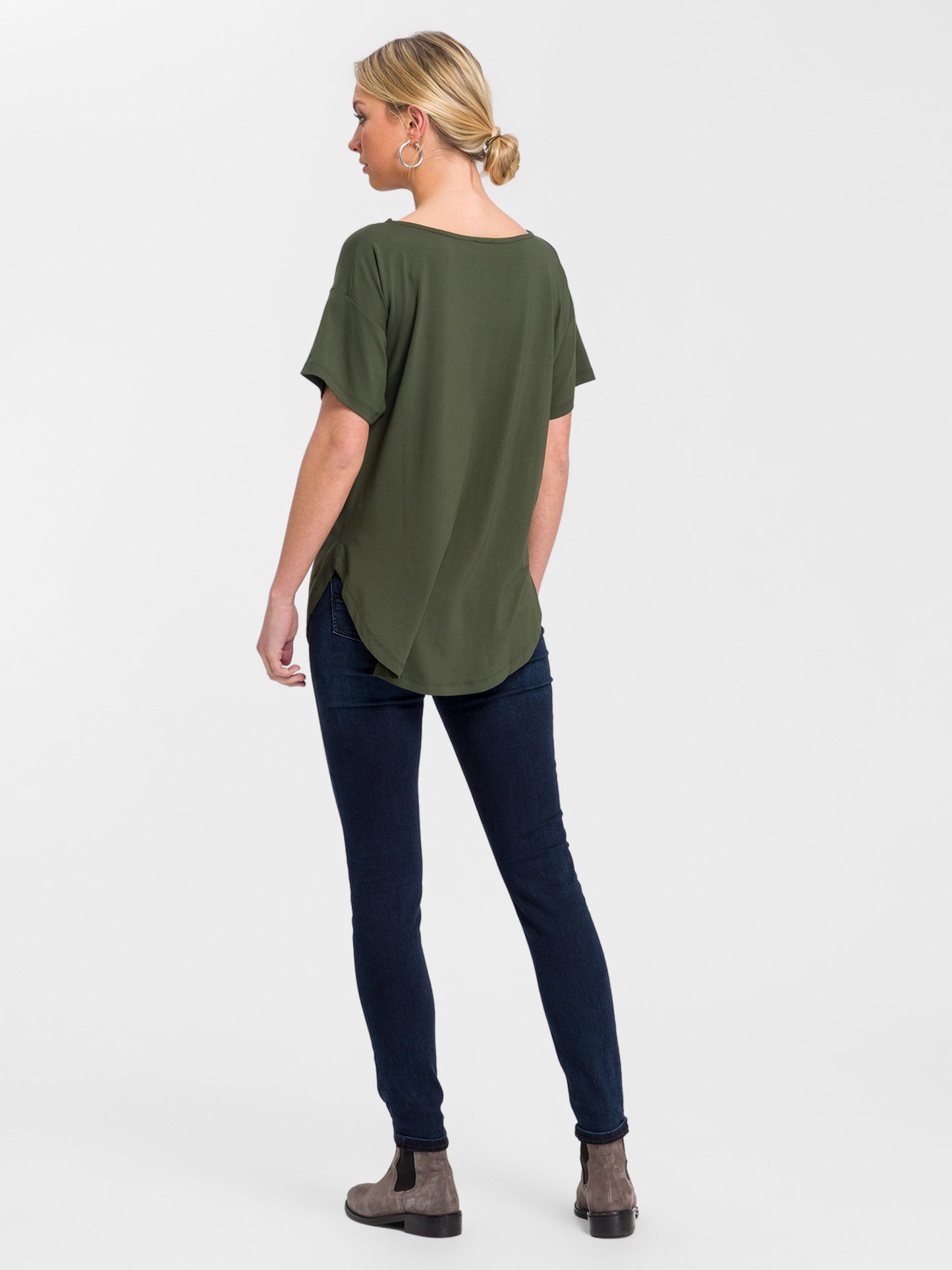 OVERSIZED  T-SHIRT