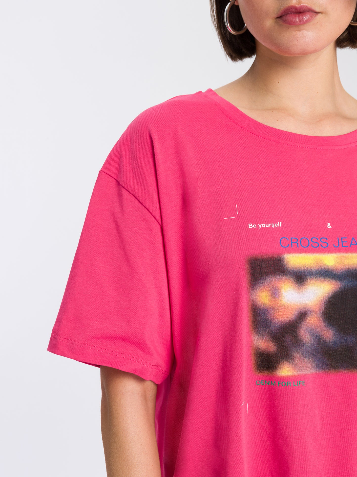 REGULAR FIT  T-SHIRT