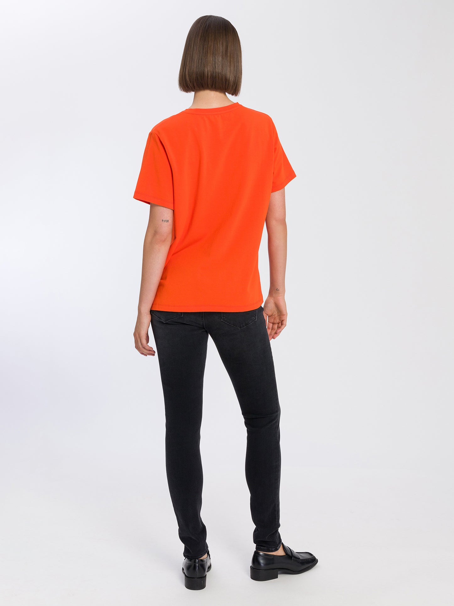 REGULAR FIT  T-SHIRT