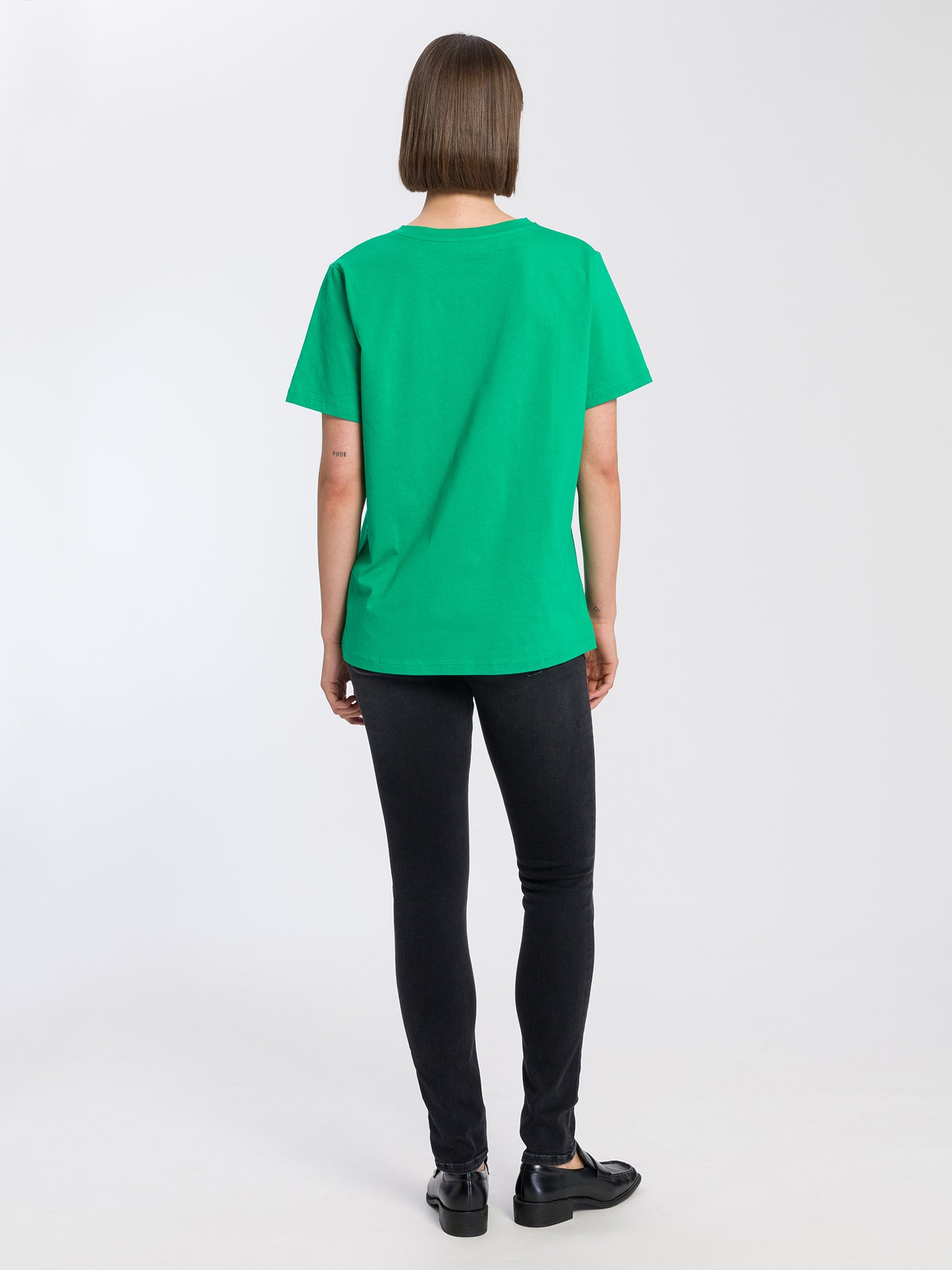 REGULAR FIT  T-SHIRT