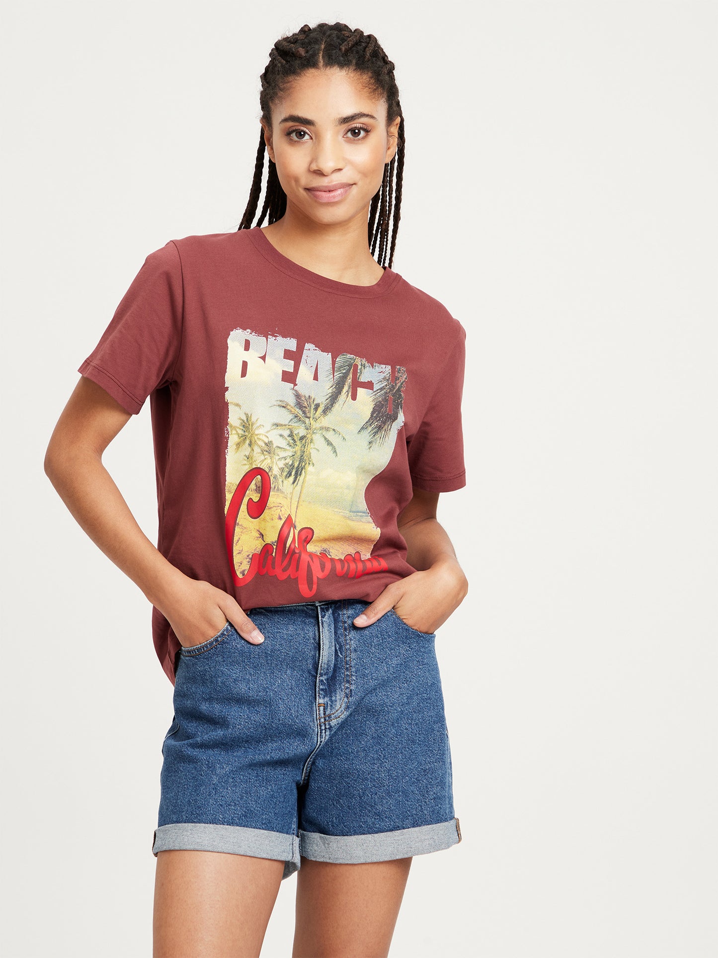 REGULAR FIT  T-SHIRT