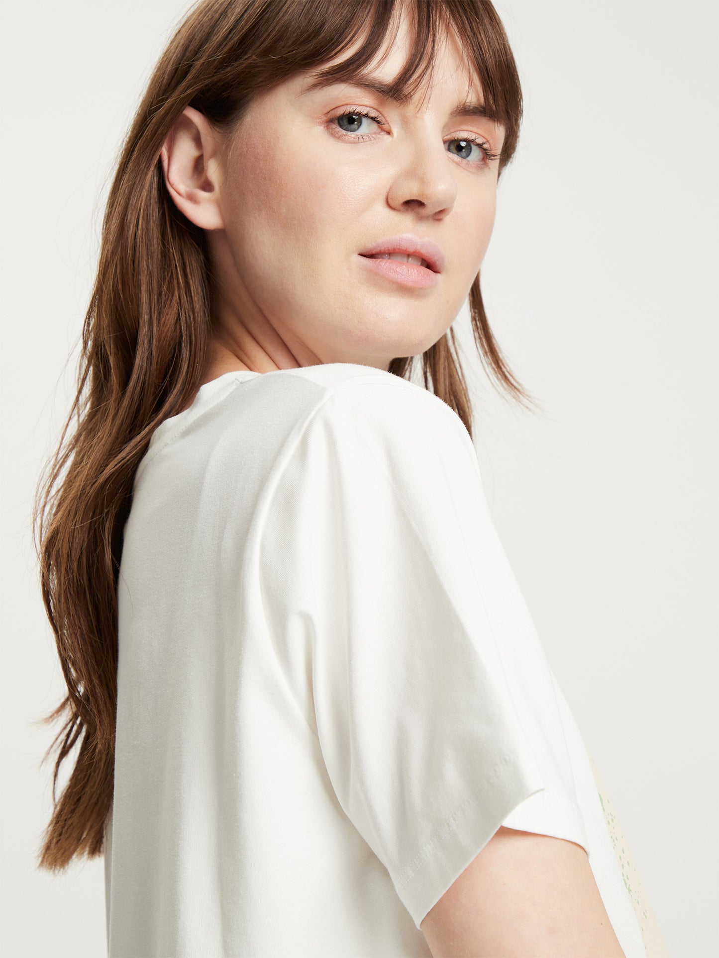 REGULAR FIT  T-SHIRT
