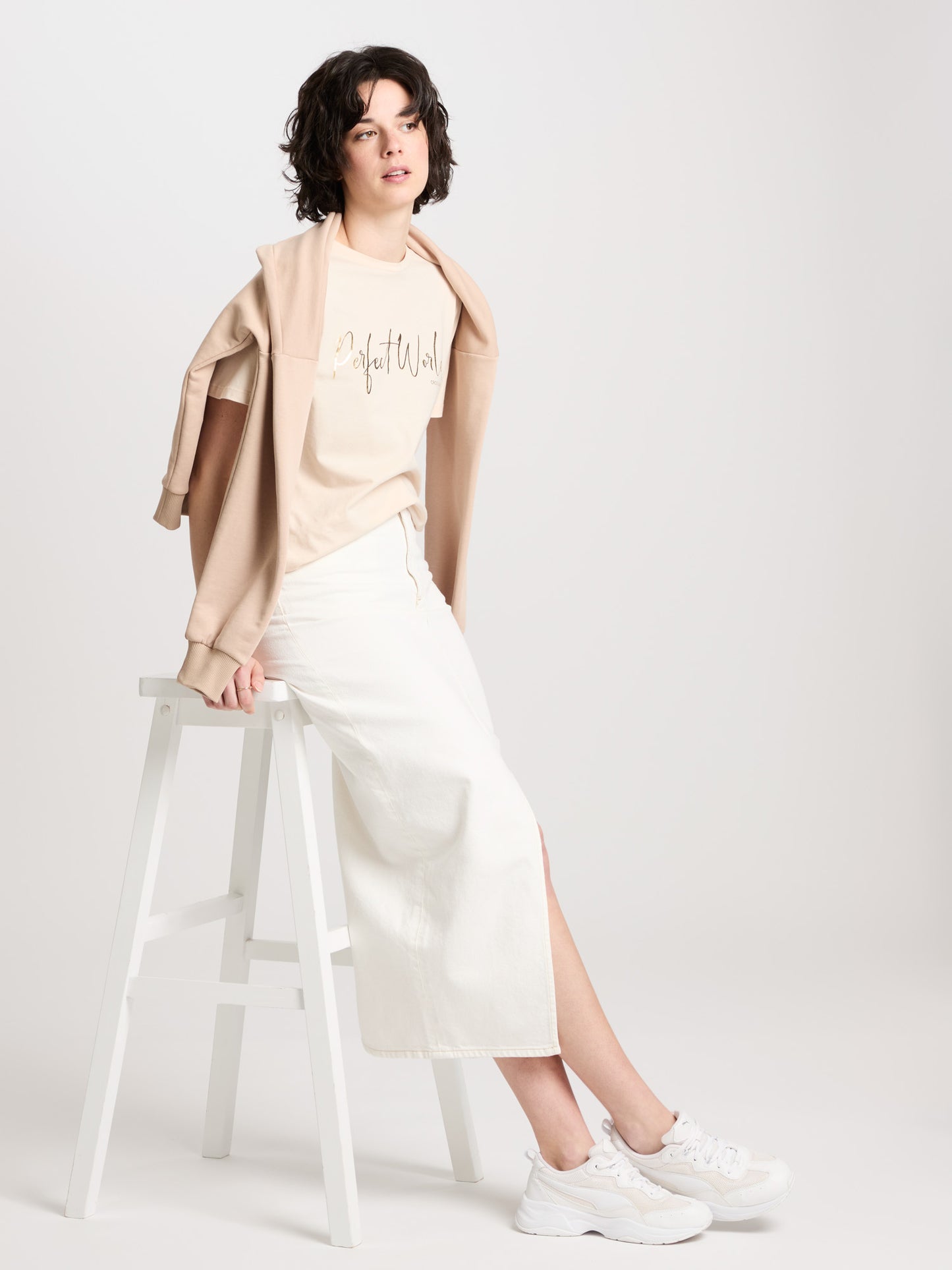 REGULAR FIT  T-SHIRT