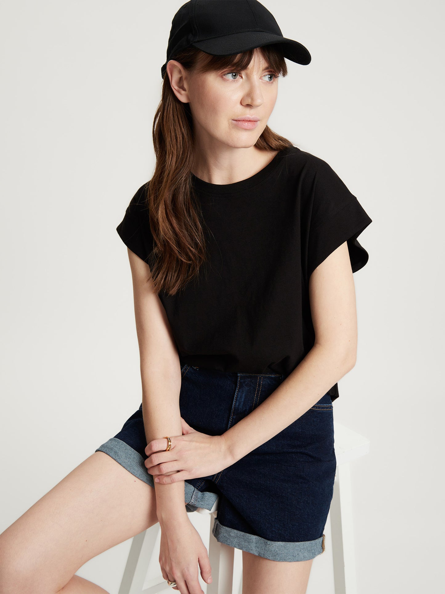 REGULAR FIT  T-SHIRT