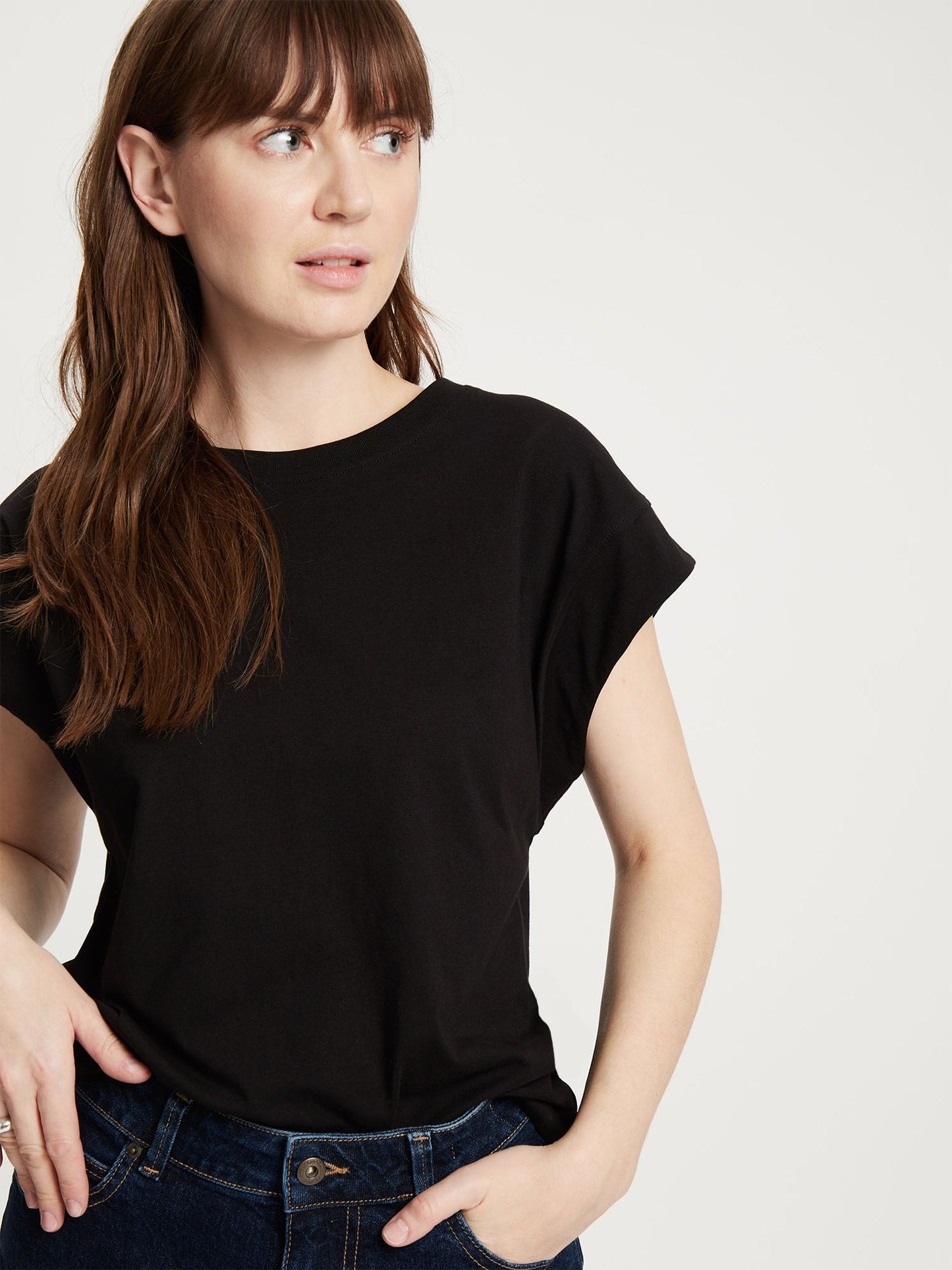 REGULAR FIT  T-SHIRT