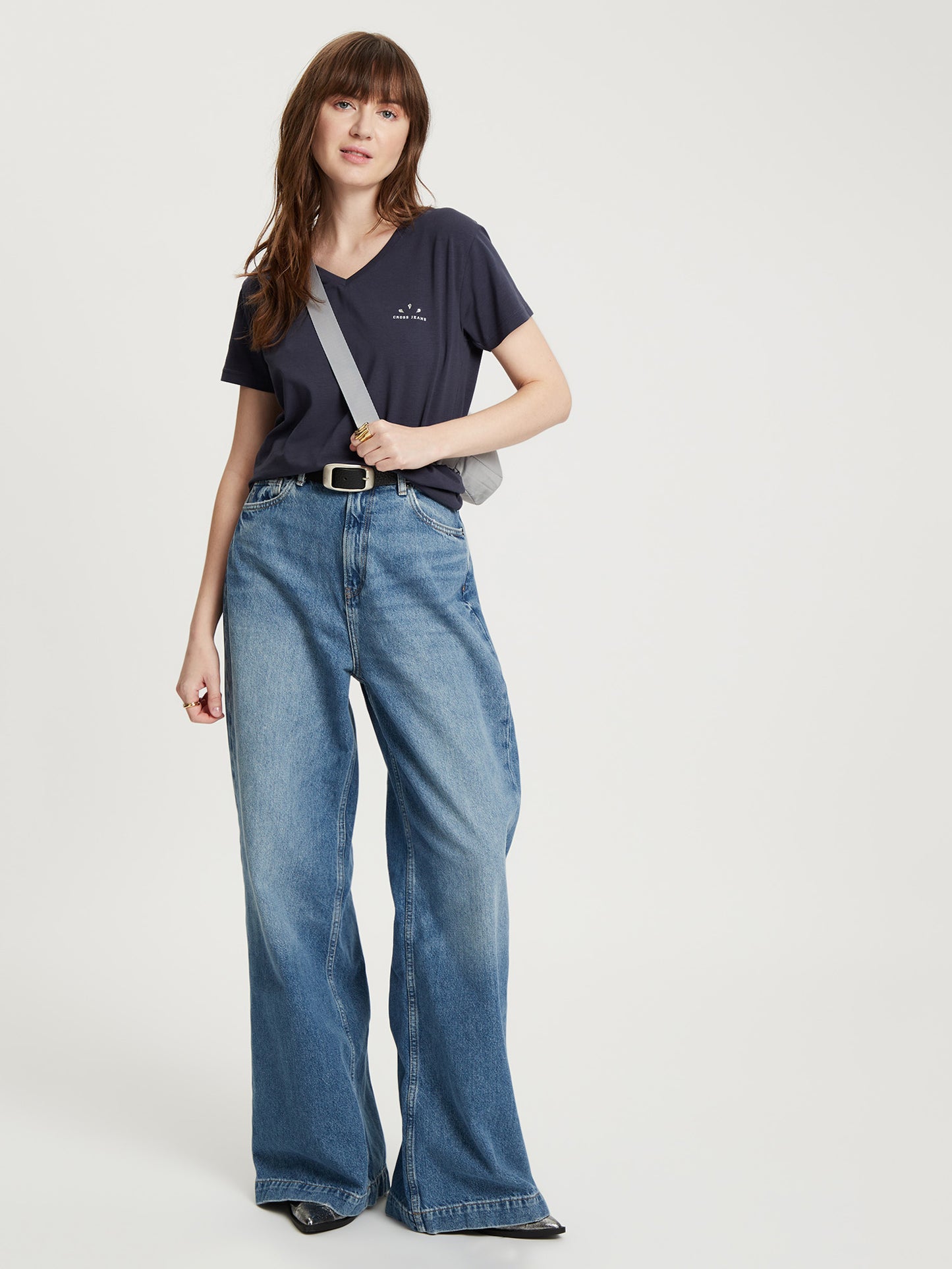 REGULAR FIT  T-SHIRT