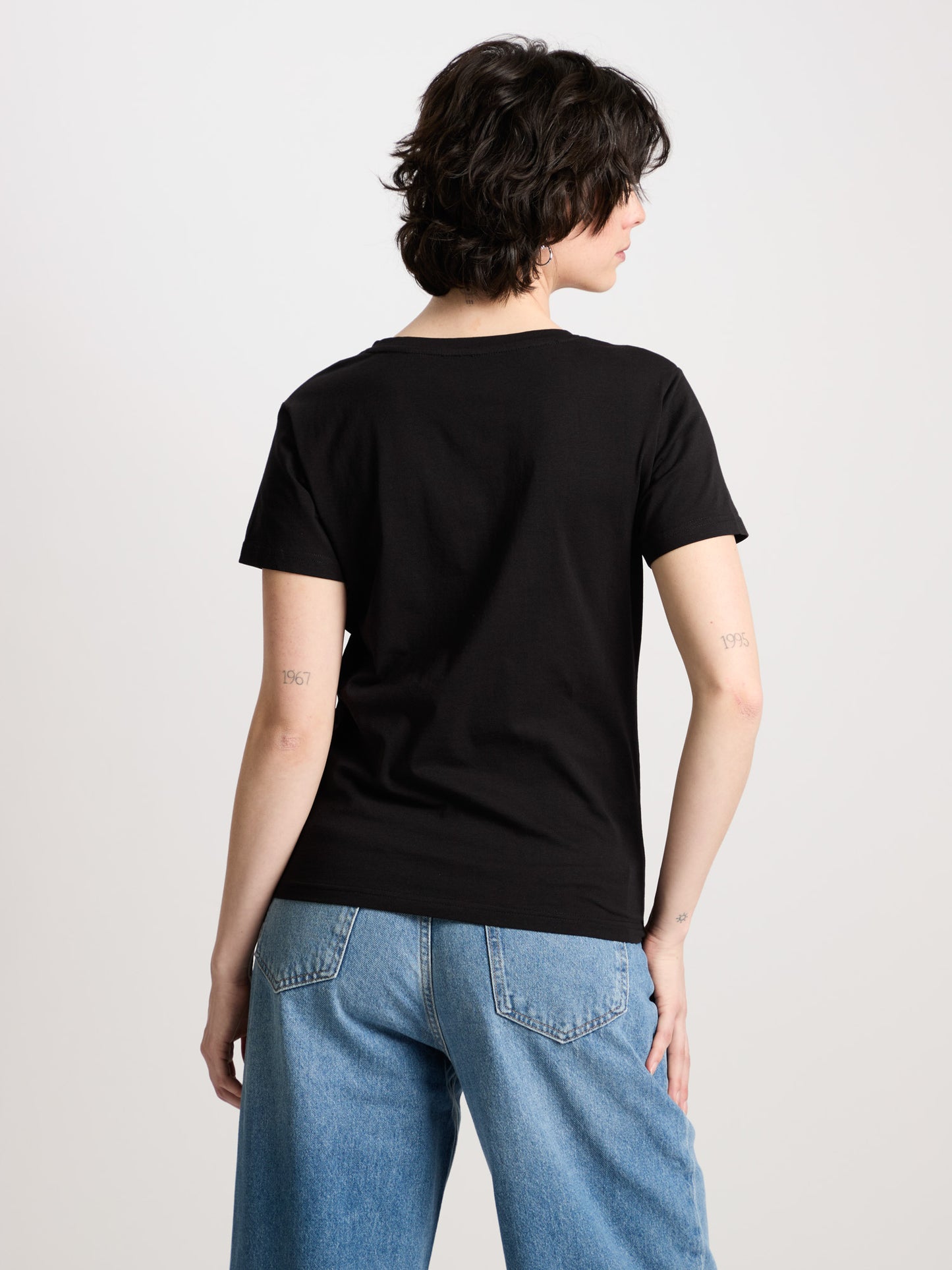 REGULAR FIT  T-SHIRT