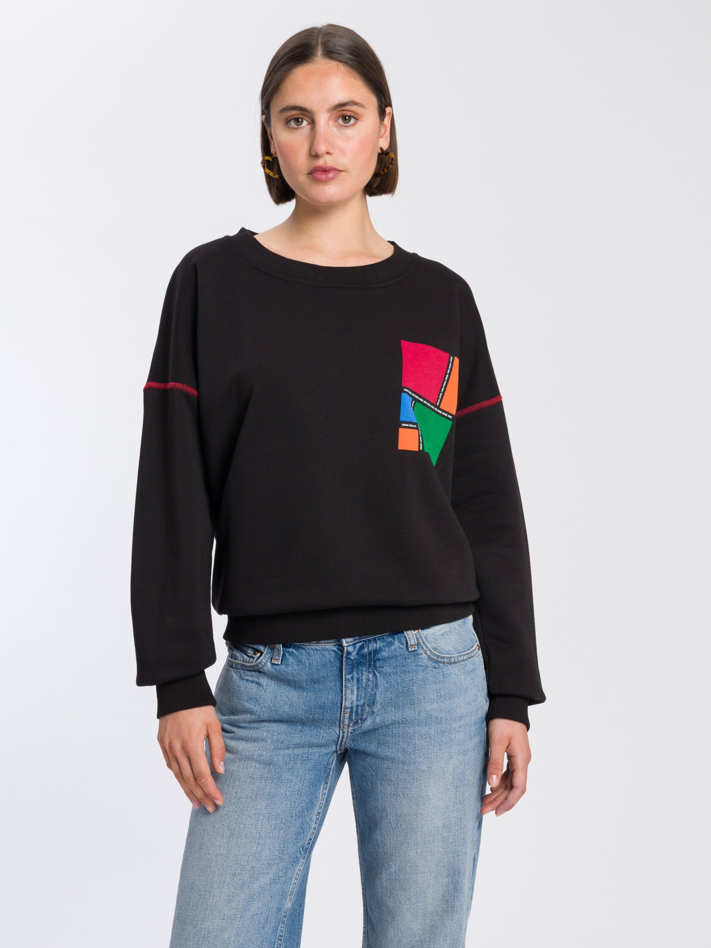 OVERSIZED  SWEATSHIRT