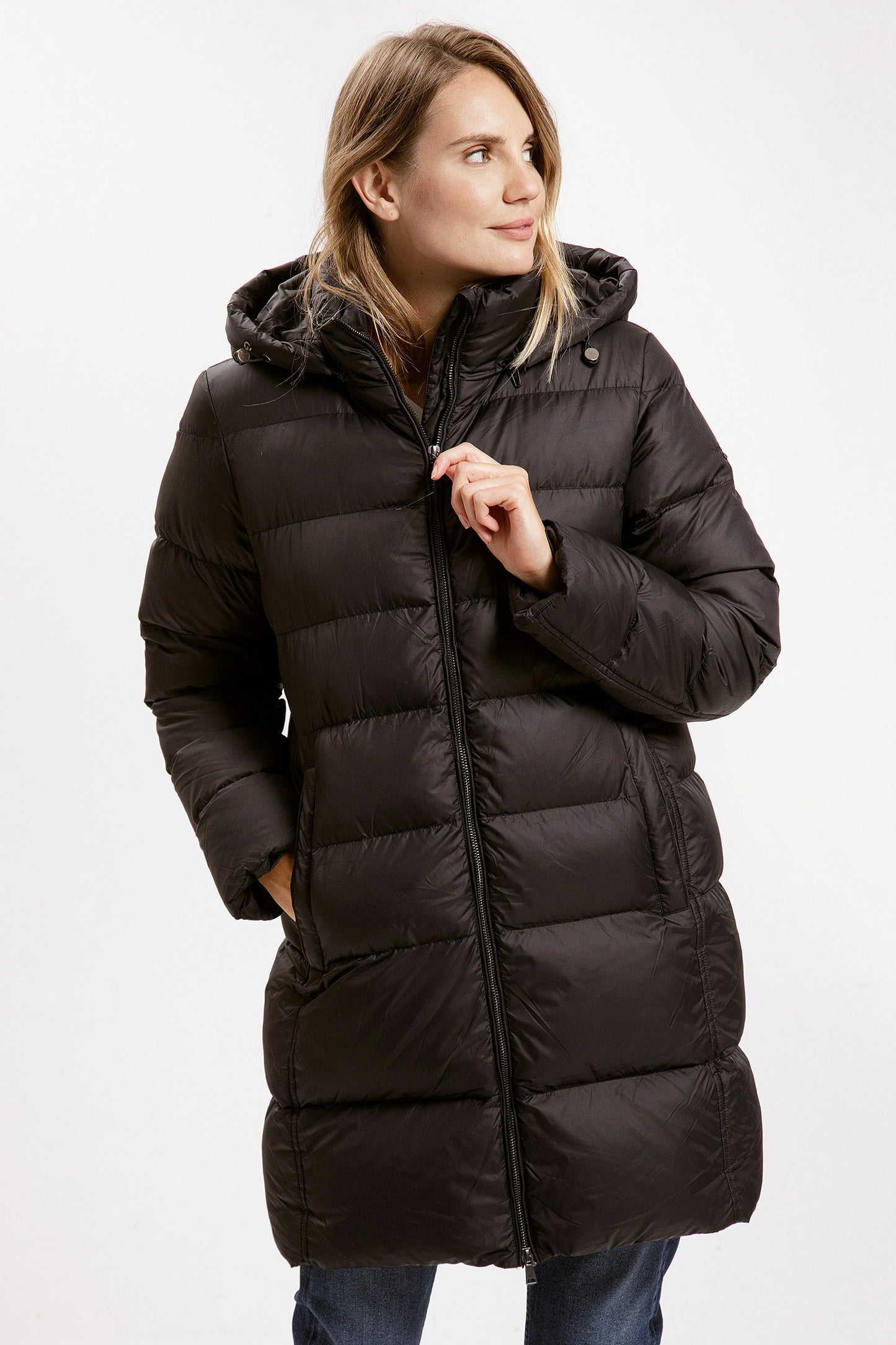 Women's regular short coat in black