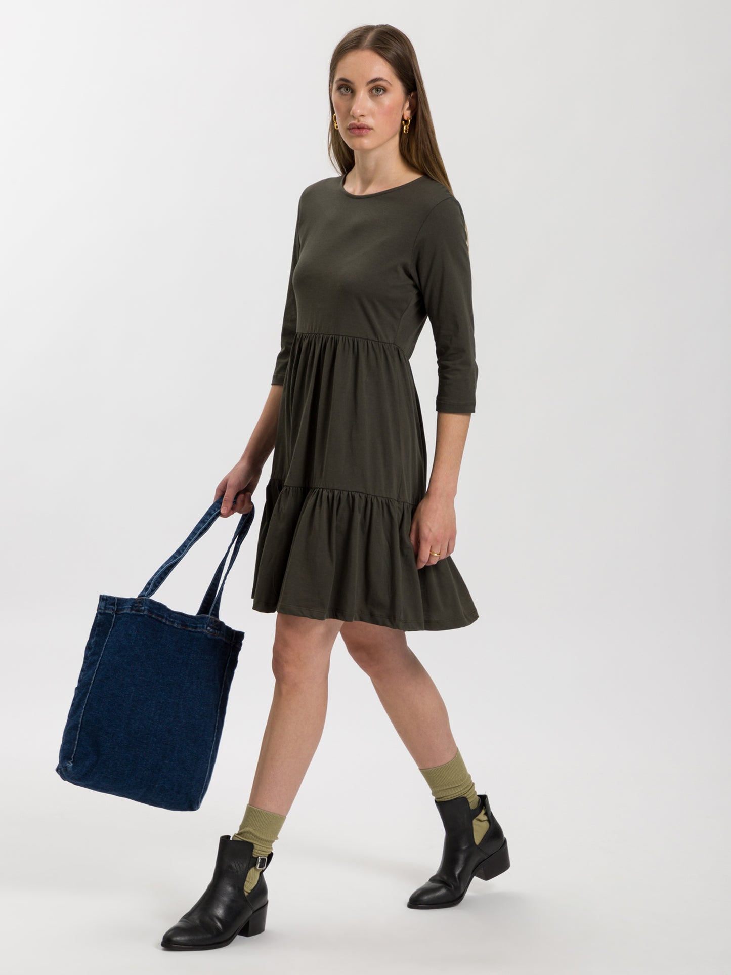 Women's casual dress in dark green
