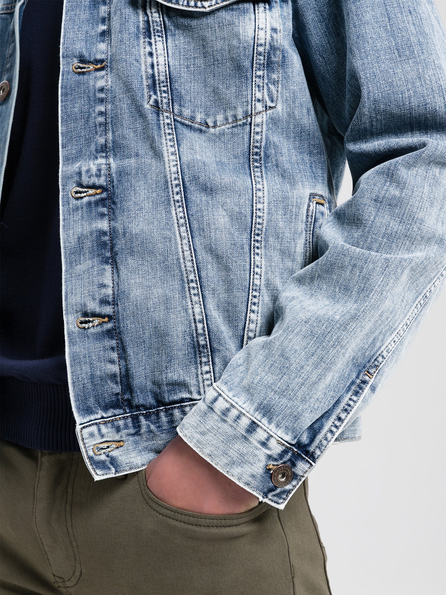 REGULAR JACKET | REGULAR FIT JEANS JACKET