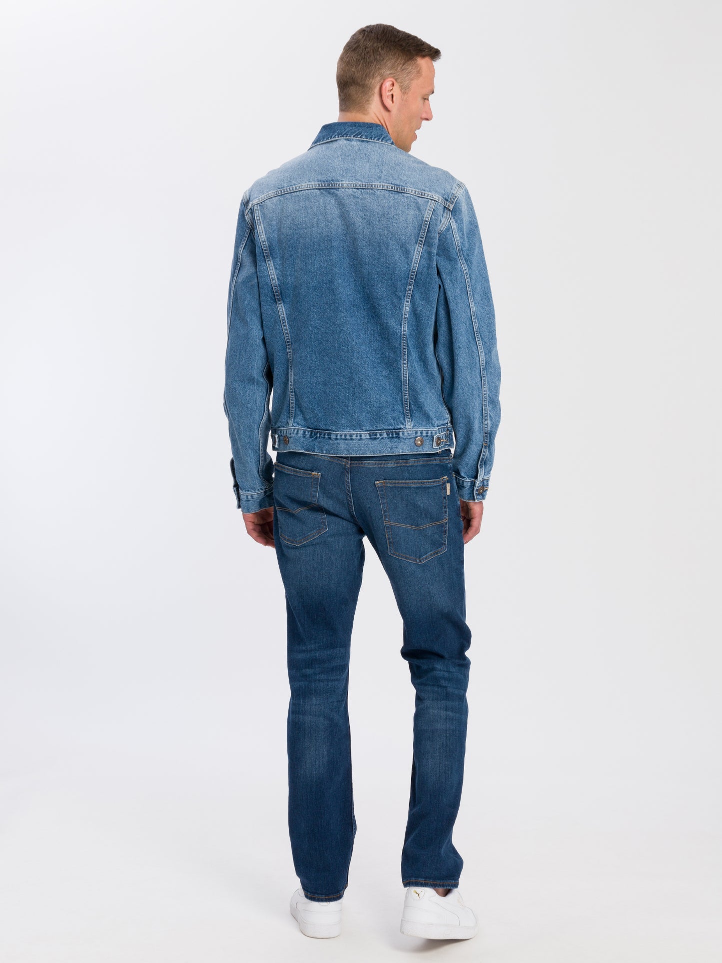REGULAR | REGULAR FIT JACKET