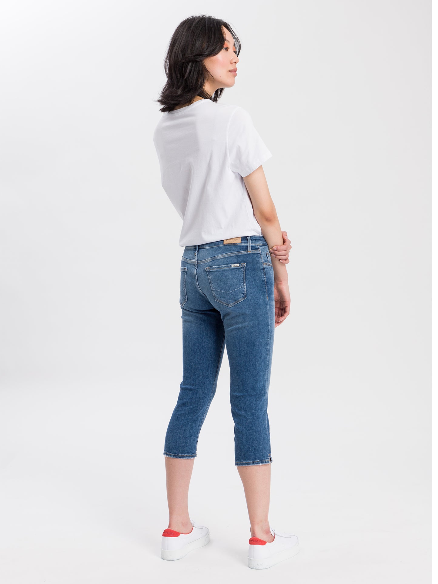 AMBER | WOMEN'S JEANS CAPRI PANTS