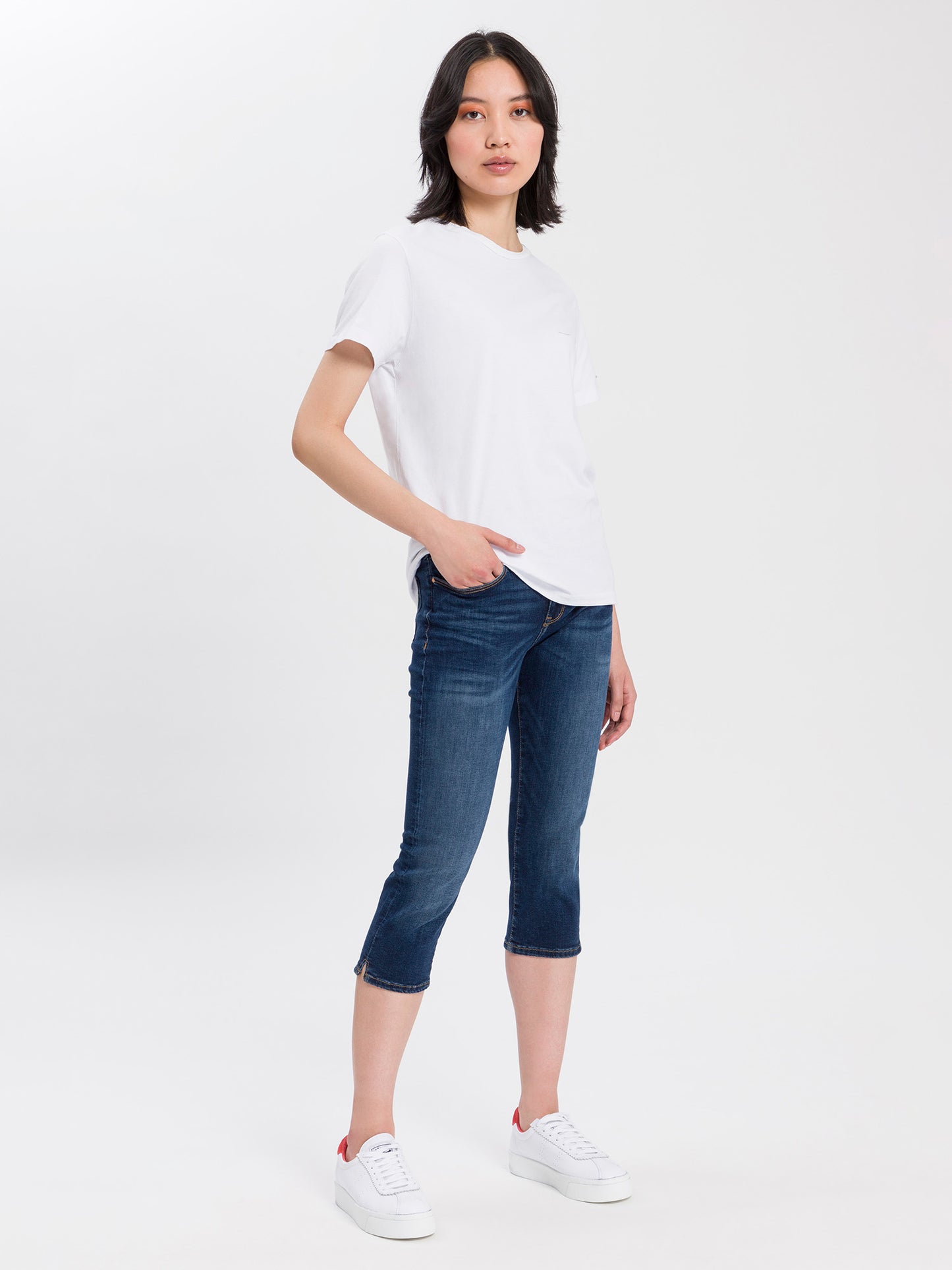 Amber women's jeans Capri dark blue