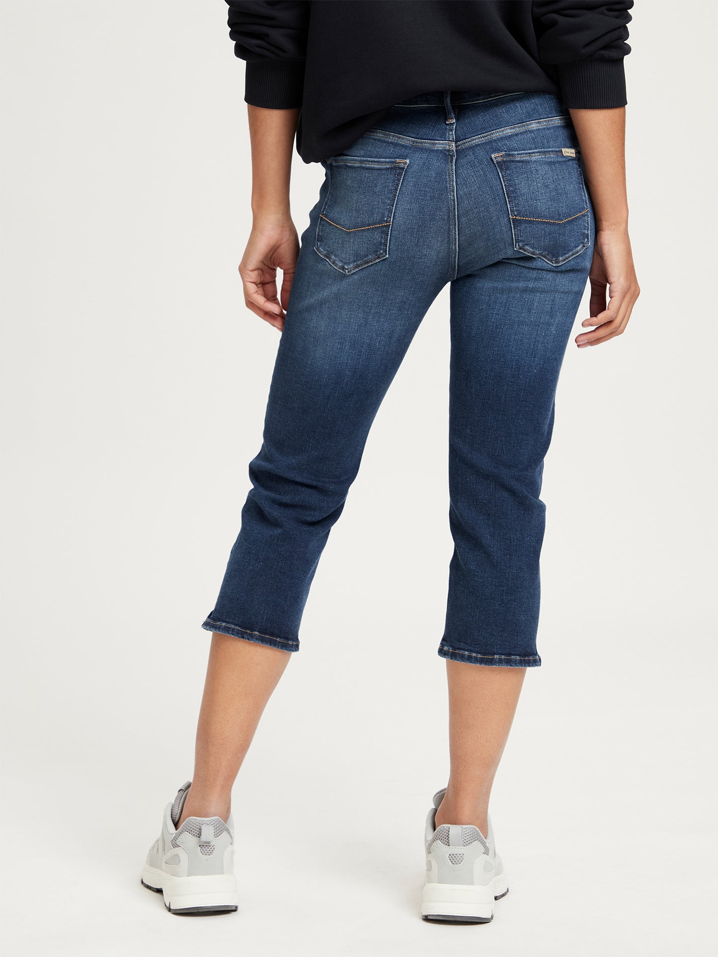 AMBER | WOMEN'S CAPRI PANTS