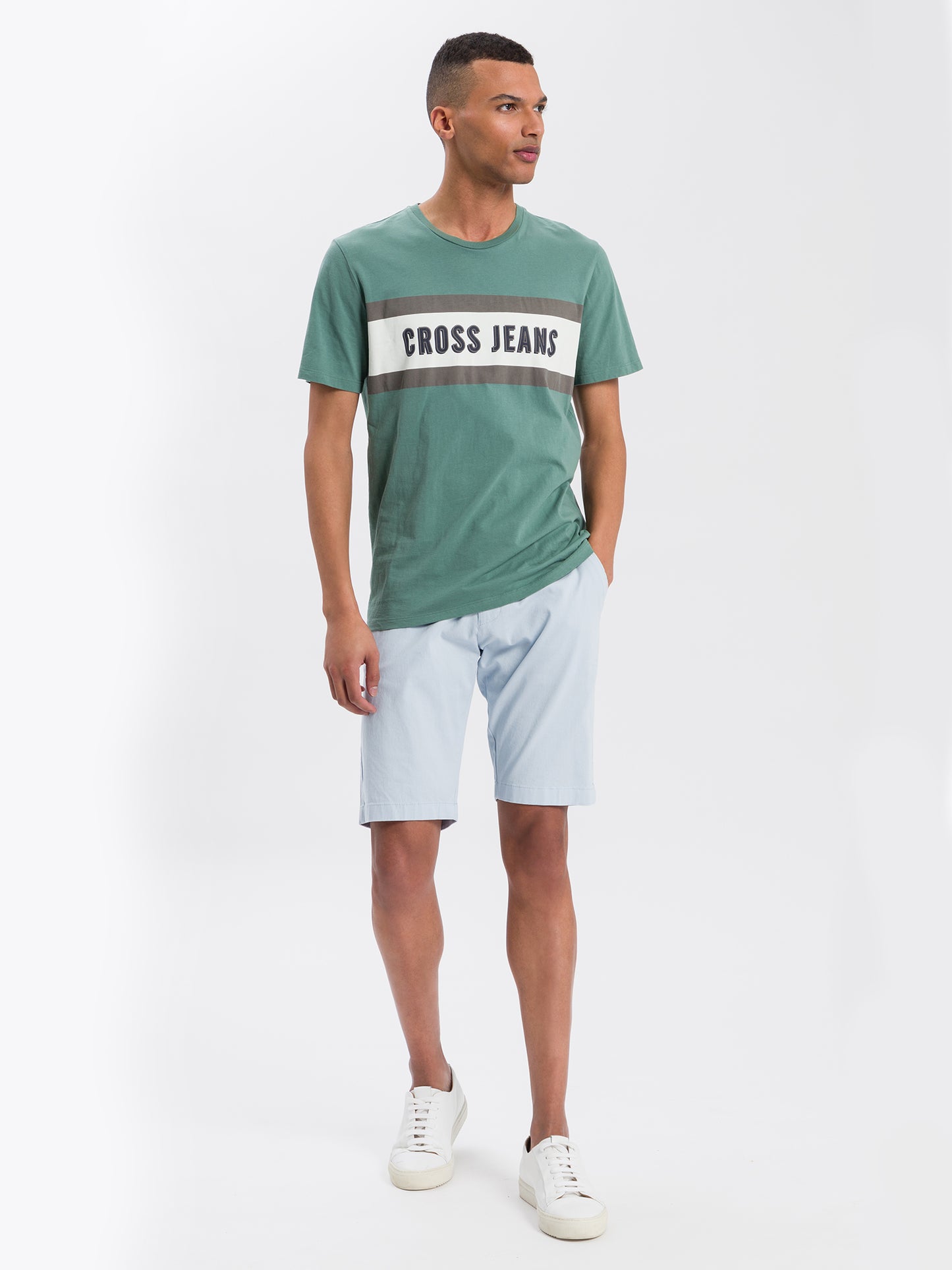 LEOM | HERREN JEANS SHORTS