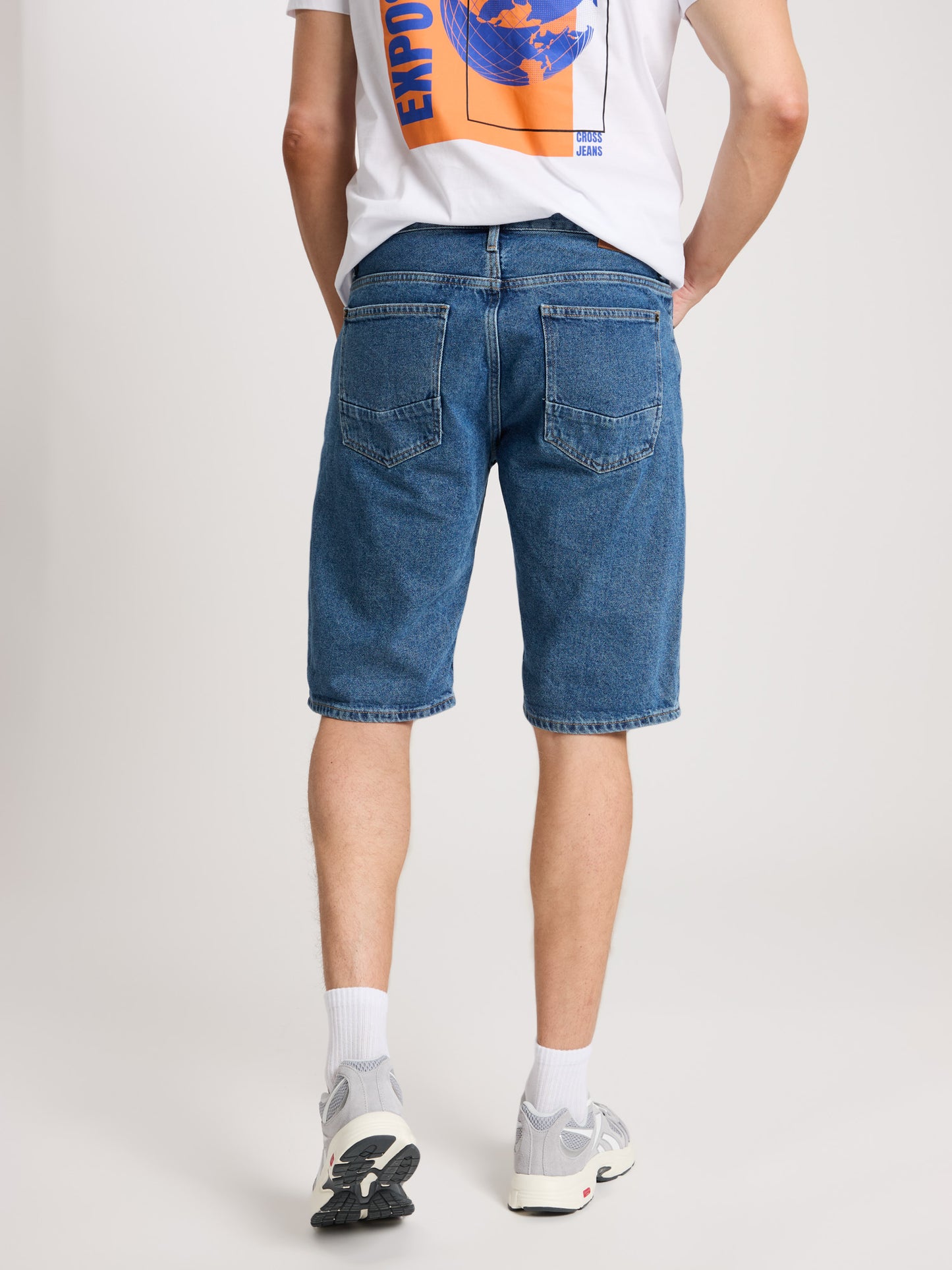 LEOM | HERREN JEANS SHORTS