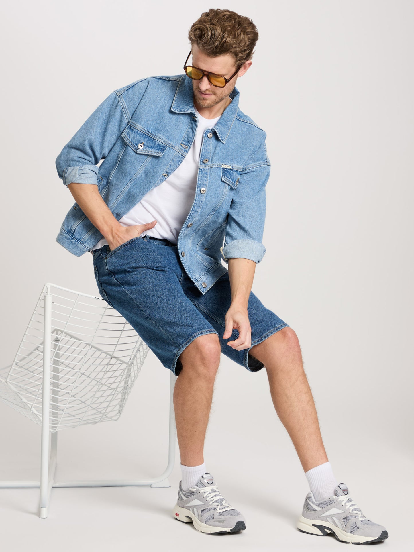 LEOM | HERREN JEANS SHORTS