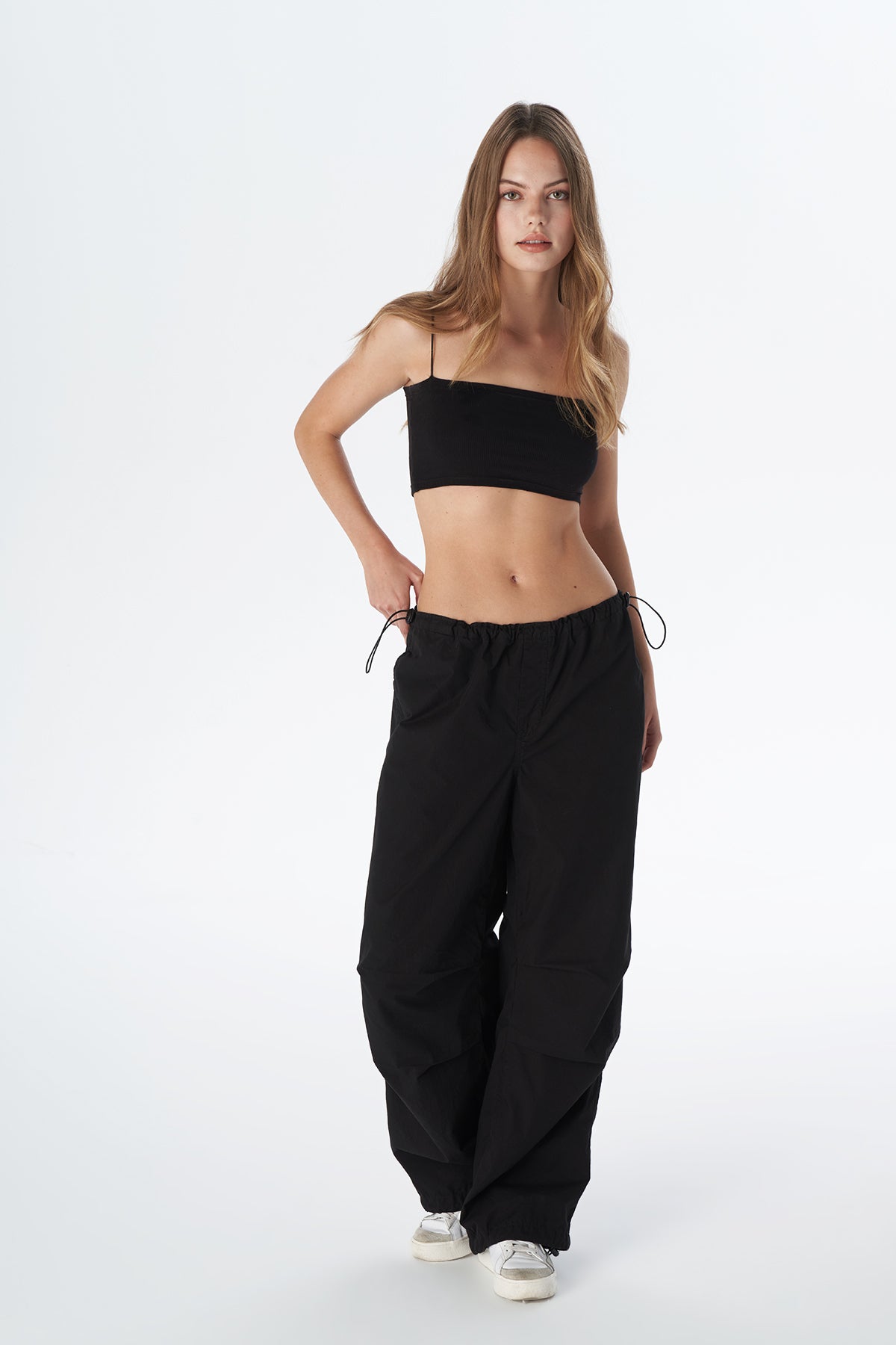 Women's Parachute pants in black