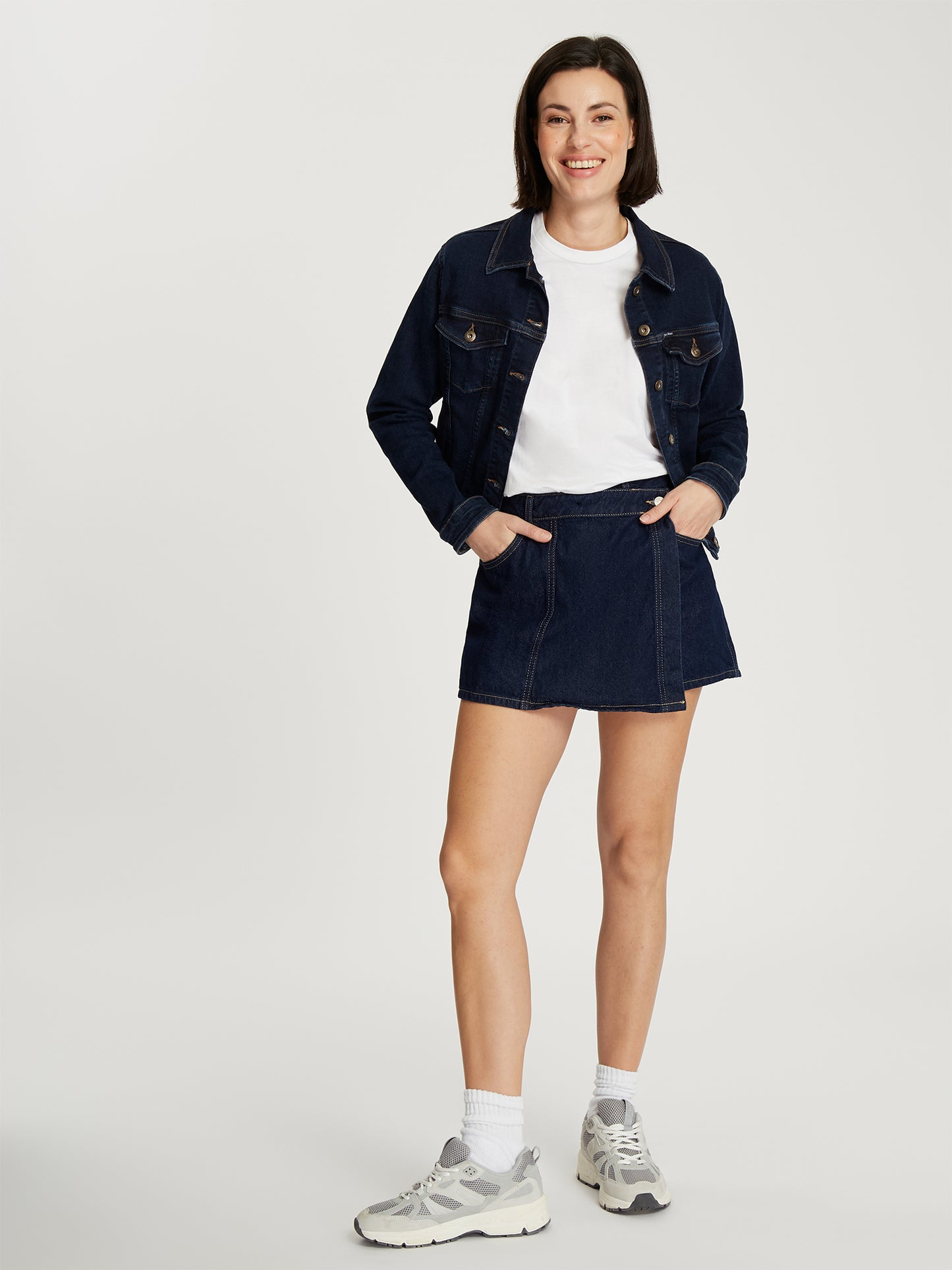DAMEN JEANS SHORTS