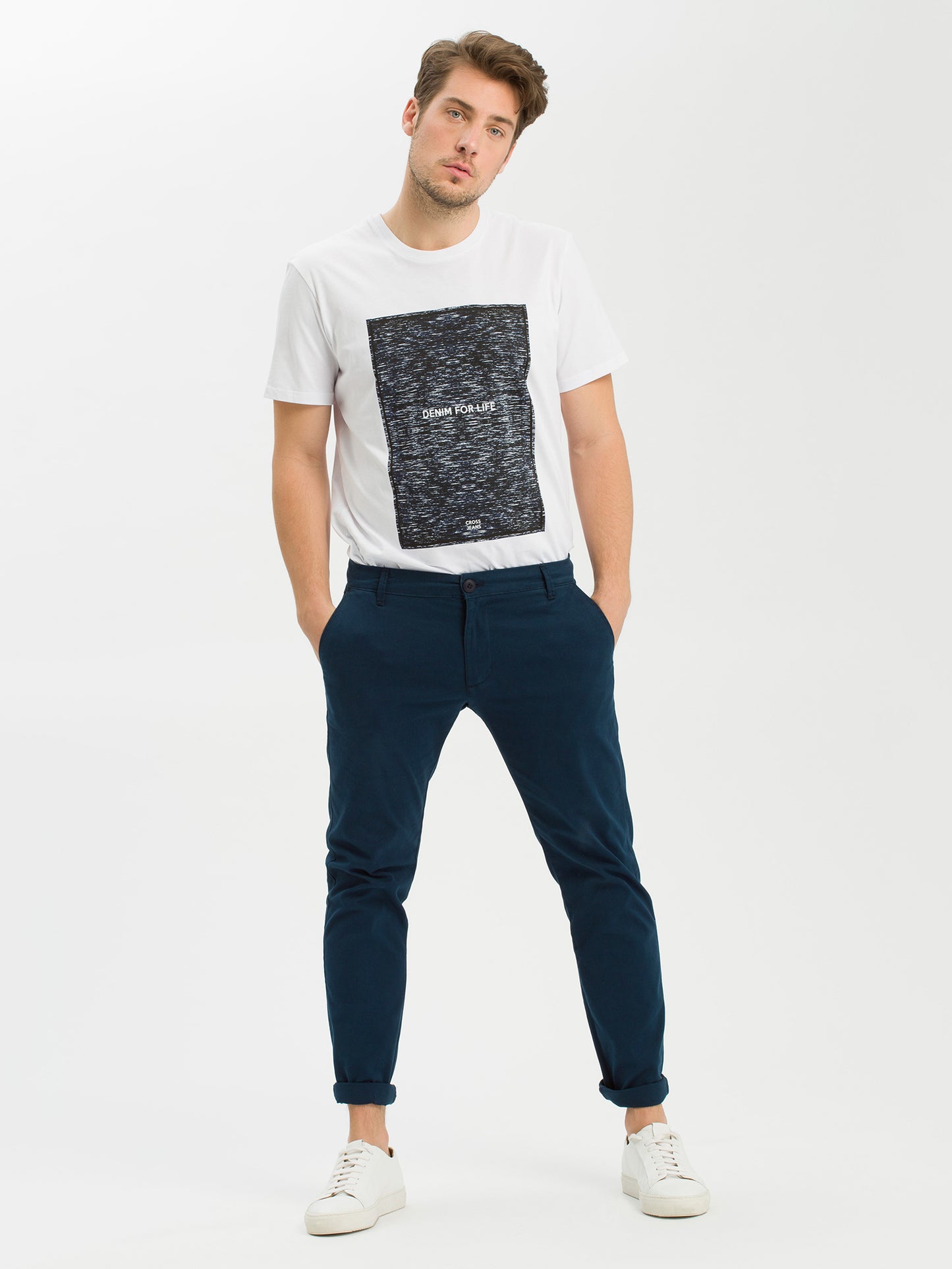 Men's slim tapered fit navy chinos