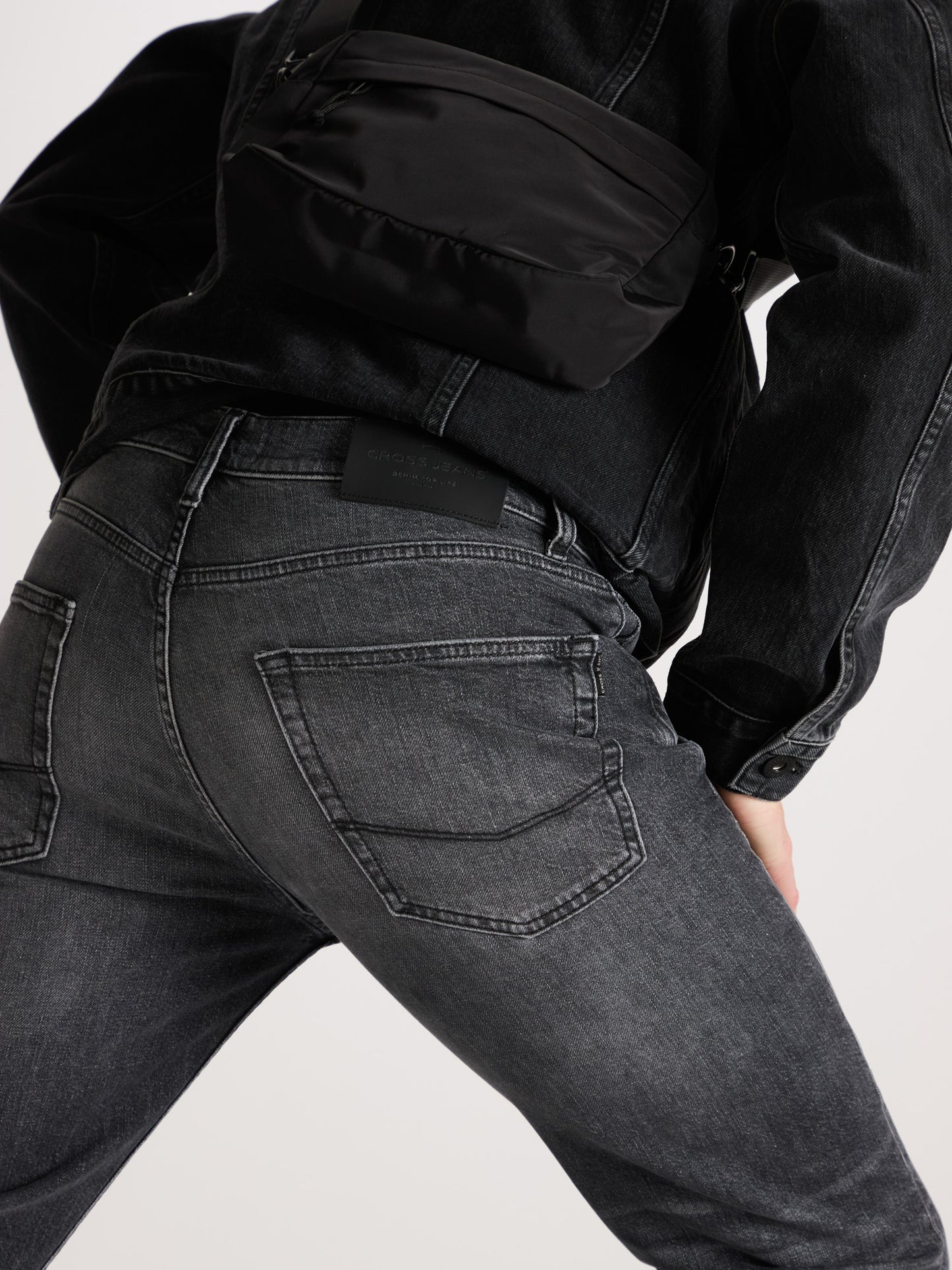 COLIN | MEN'S JEANS