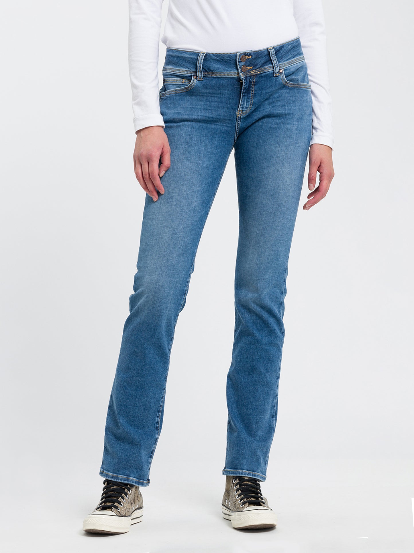 LOIE | REGULAR FIT JEANS