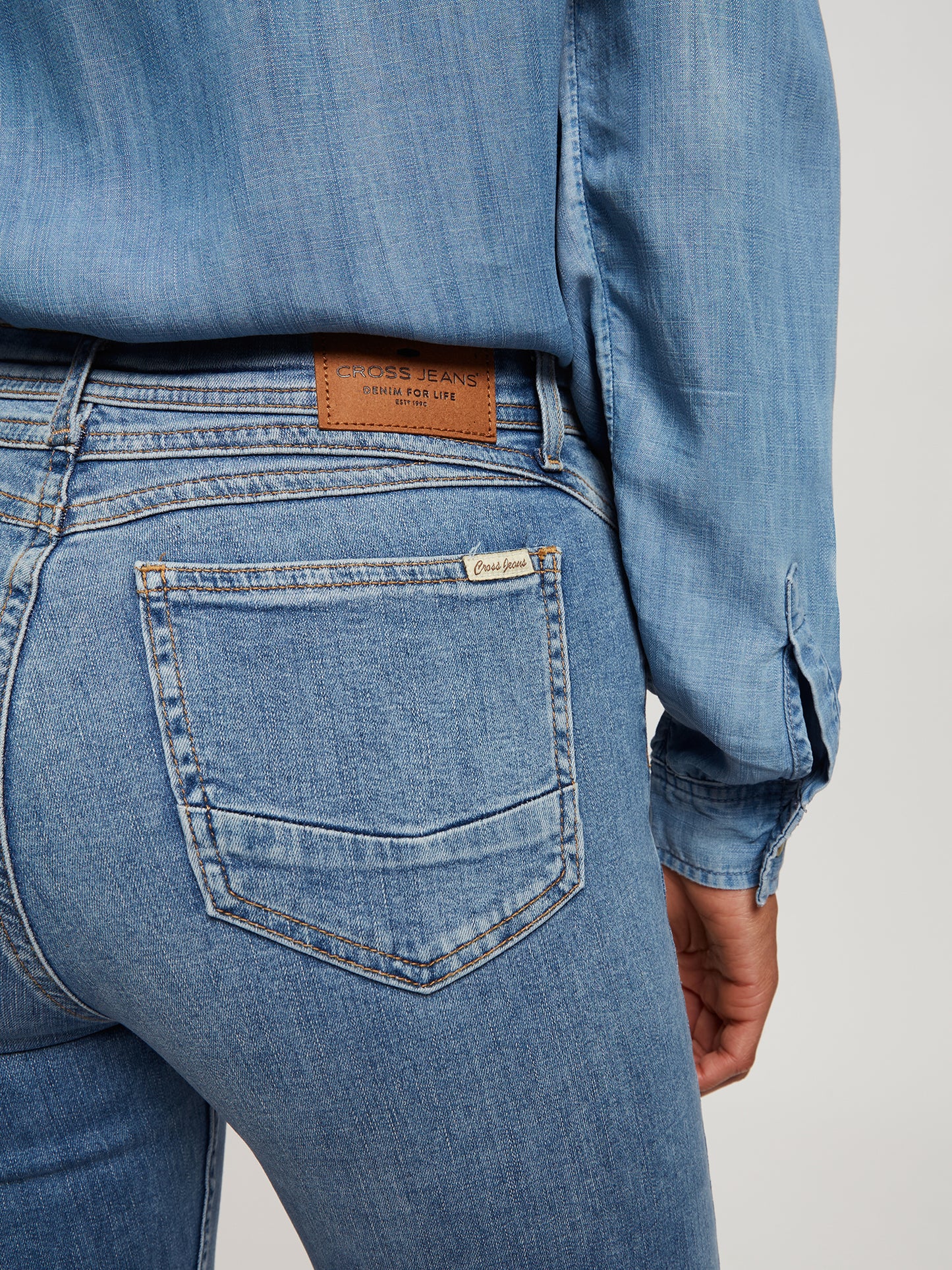 JUDY | SUPER SKINNY FIT JEANS
