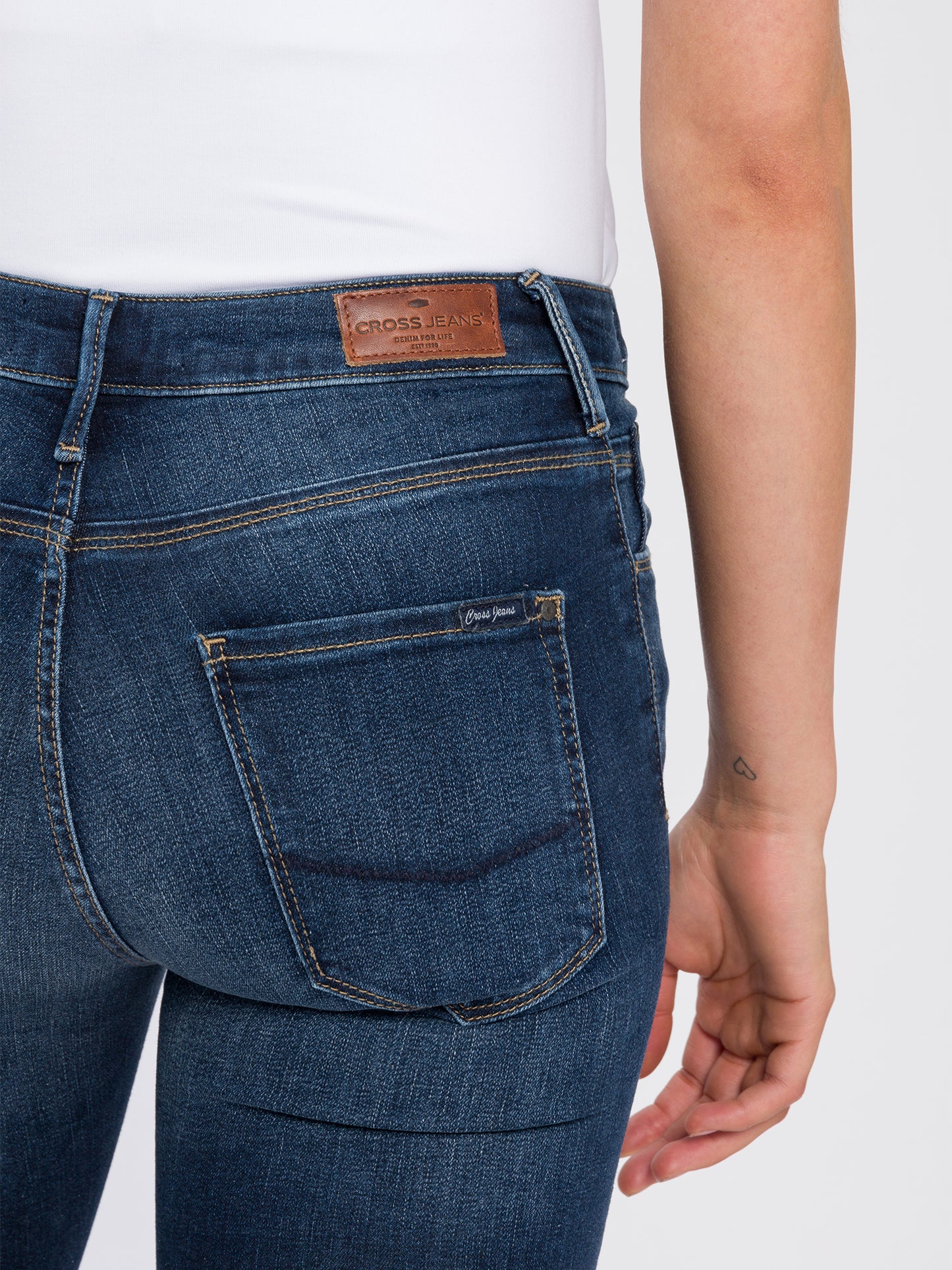 GISELLE | SUPER SKINNY FIT