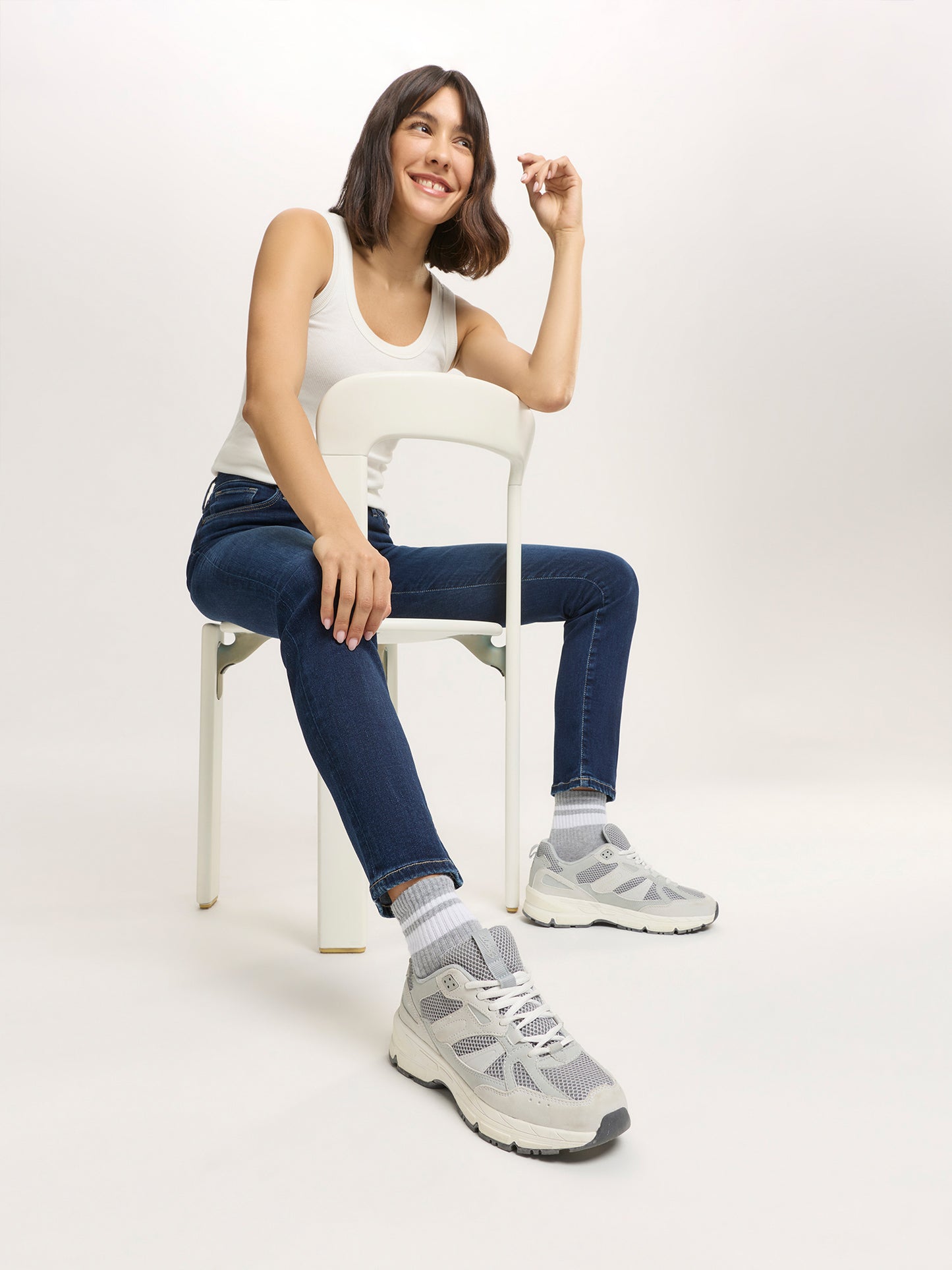 ANYA | SLIM FIT JEANS
