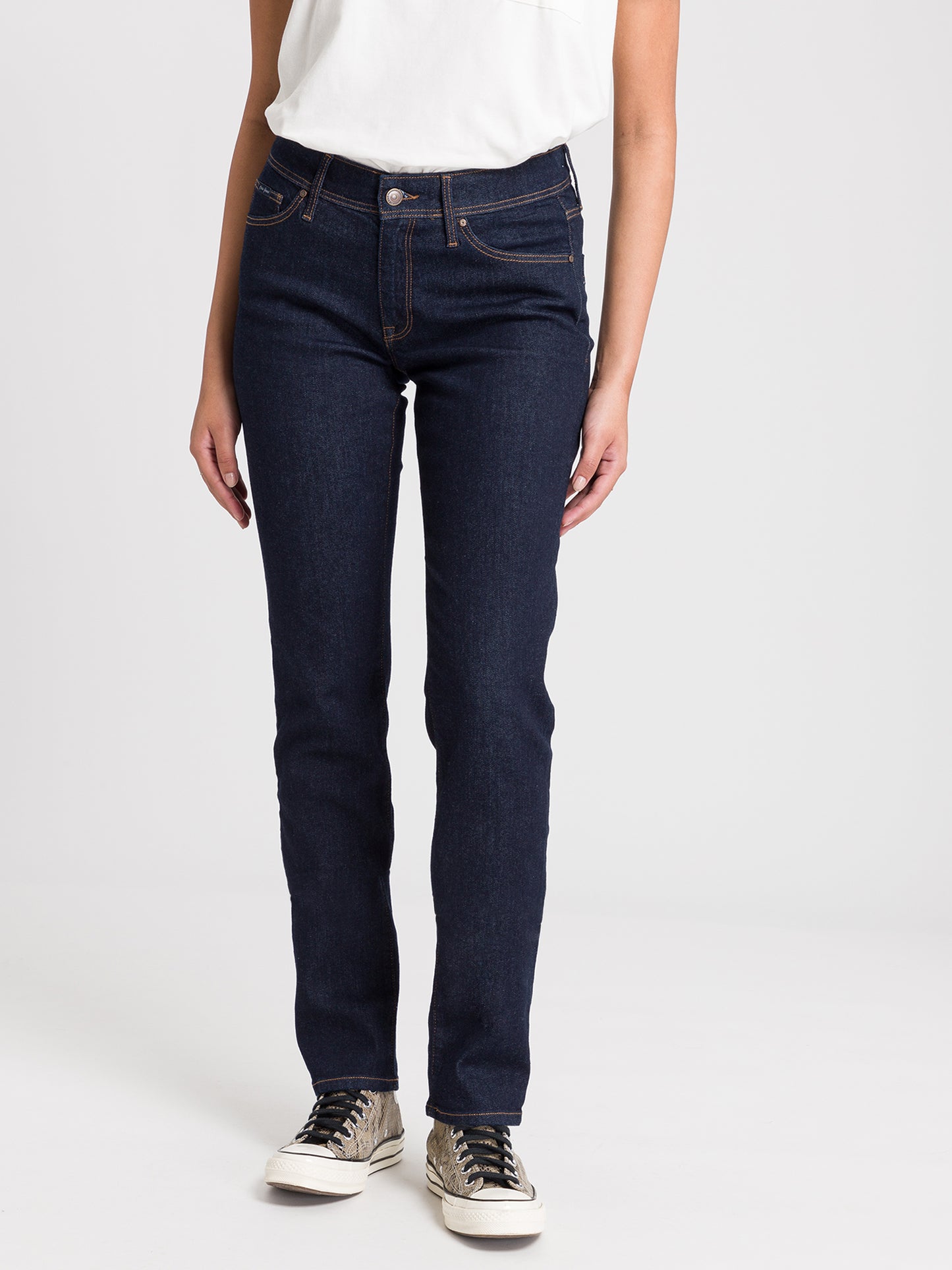 Anya Women's Slim Fit High Waist Rinsed Jeans