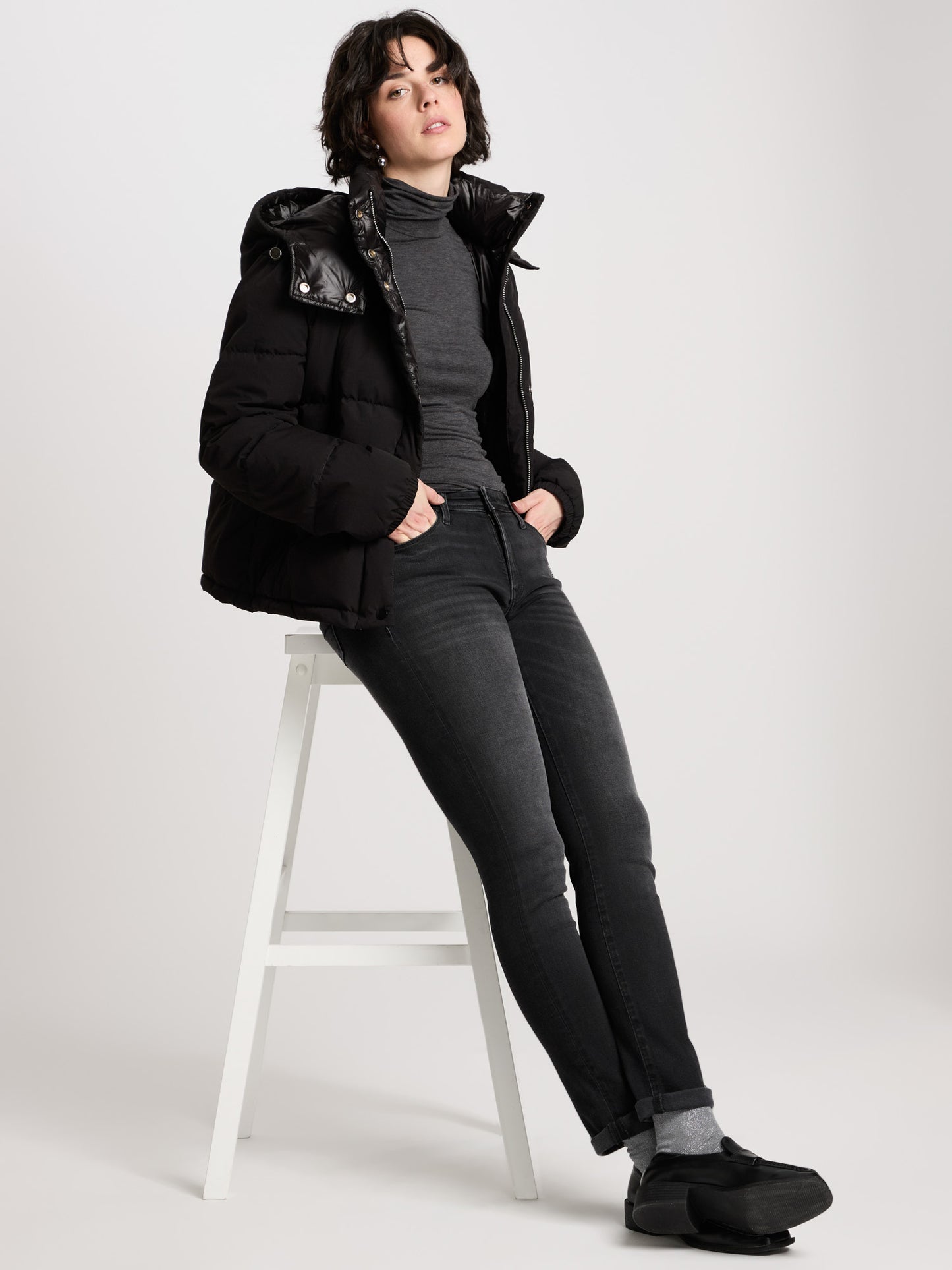 Anya women's jeans slim fit mid waist anthracite.