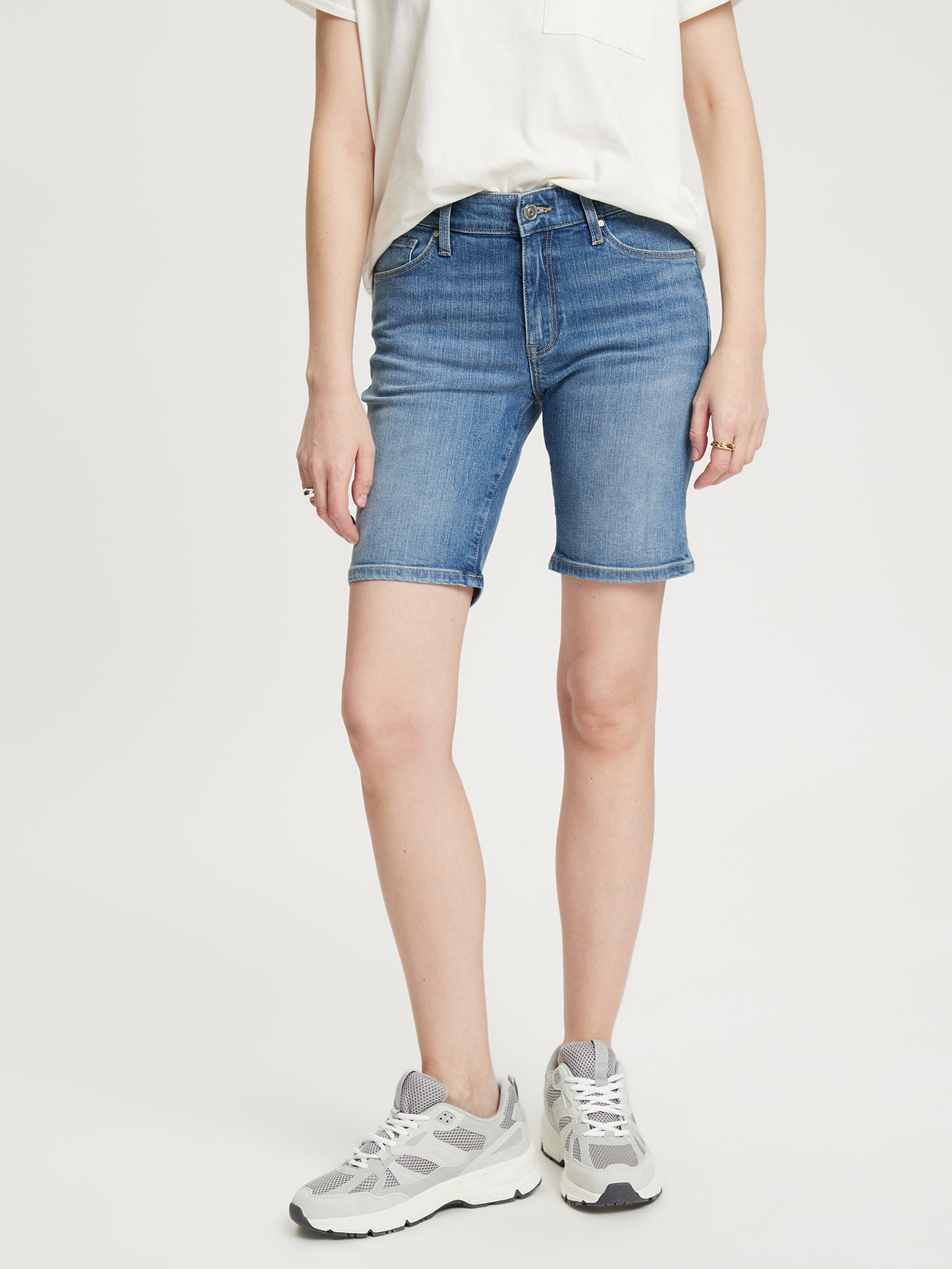 Damen Jeans Shorts Anya Slim Fit High Waist mittelblau