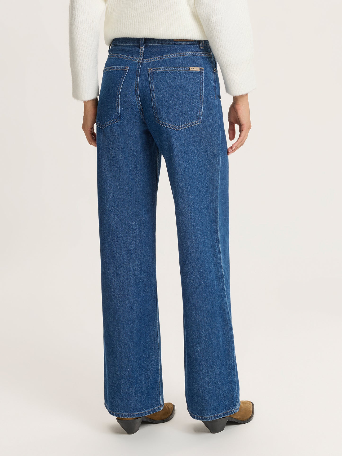 RELAXED FIT JEANS