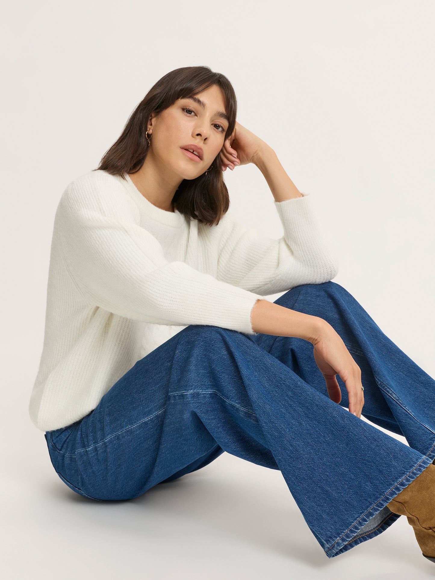 RELAXED FIT JEANS